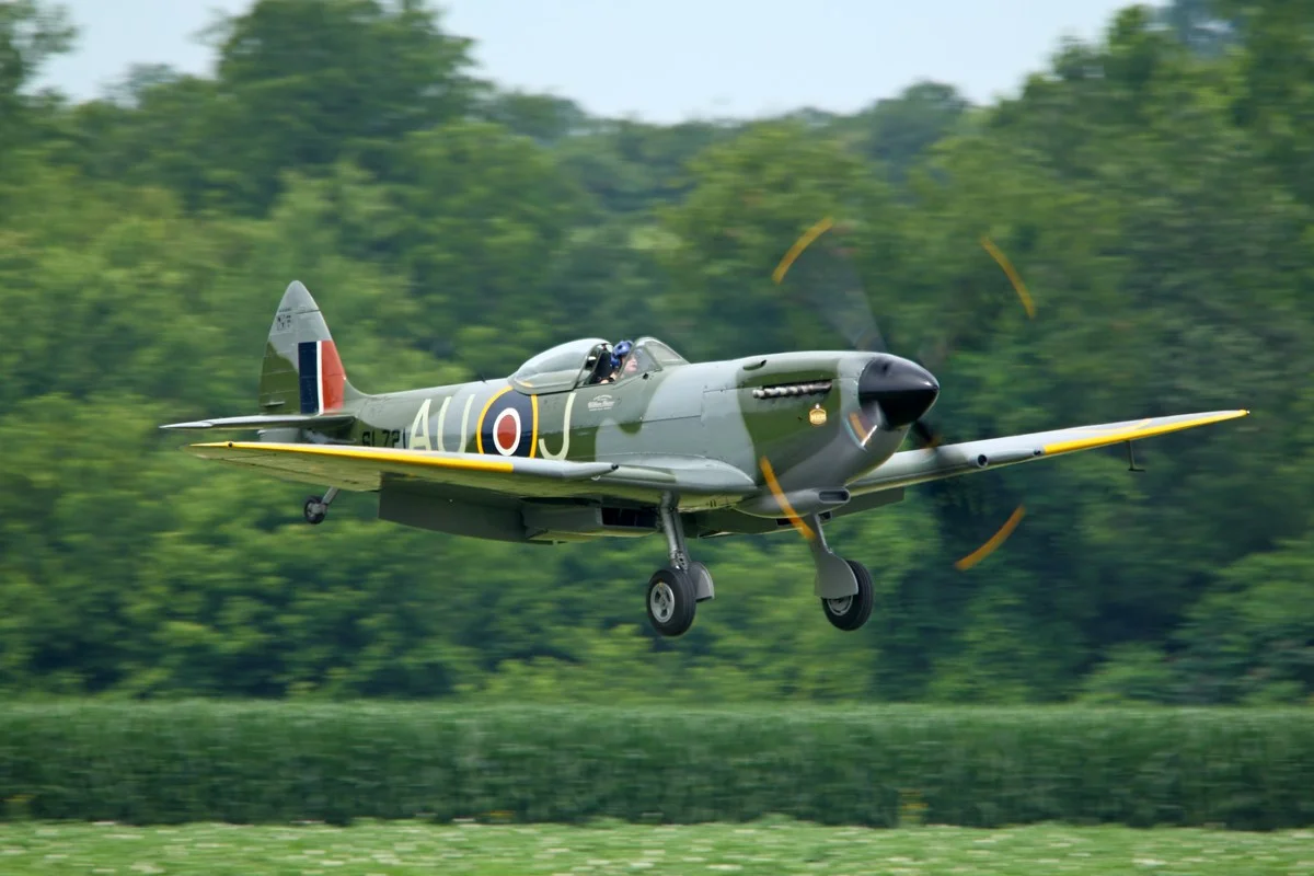 Spitfire Mk XVI