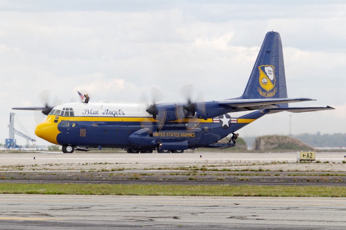 Blue Angels' C-130T "Fat Albert"