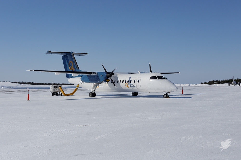 DHC-8-300 owned by Hydro Quebec