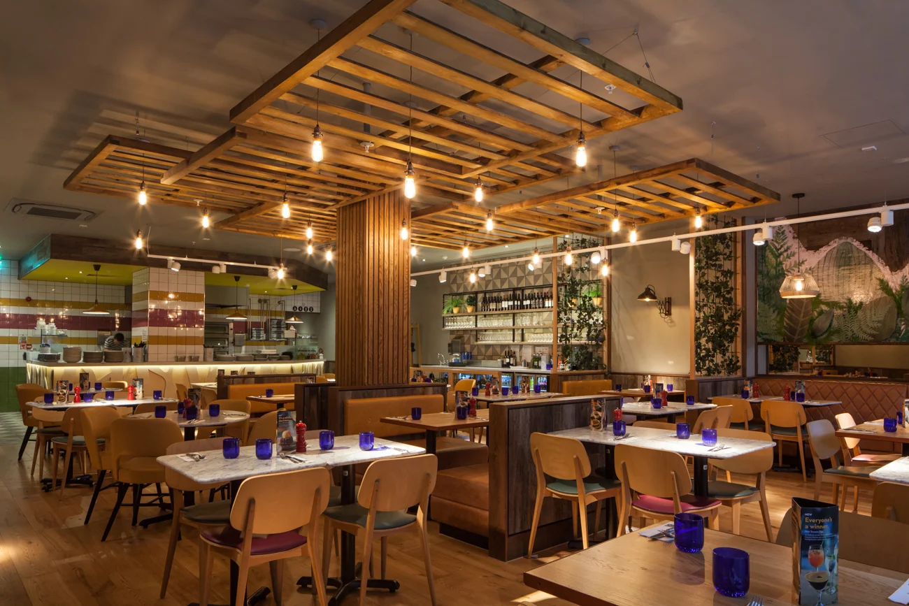 restaurant-design-photography-Pizza express