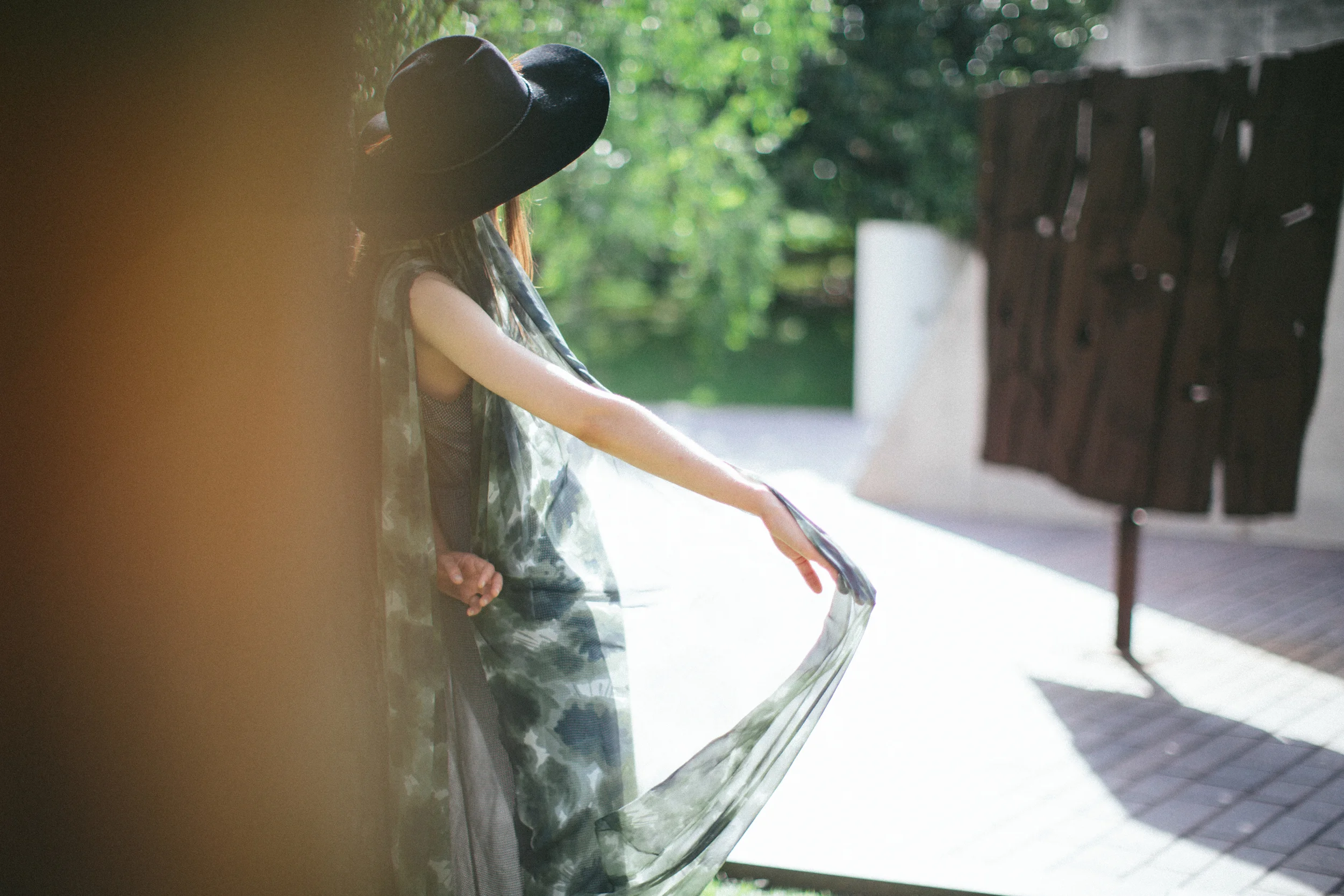 Velvet_Dust_Blur_Editorial_019.jpg