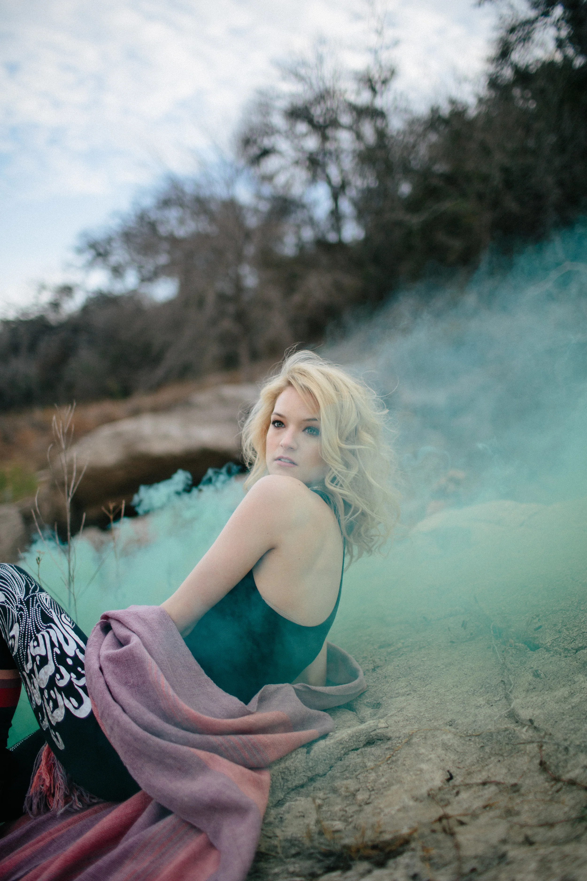 Velvet_Dust_Smoke_Editorial_010.jpg