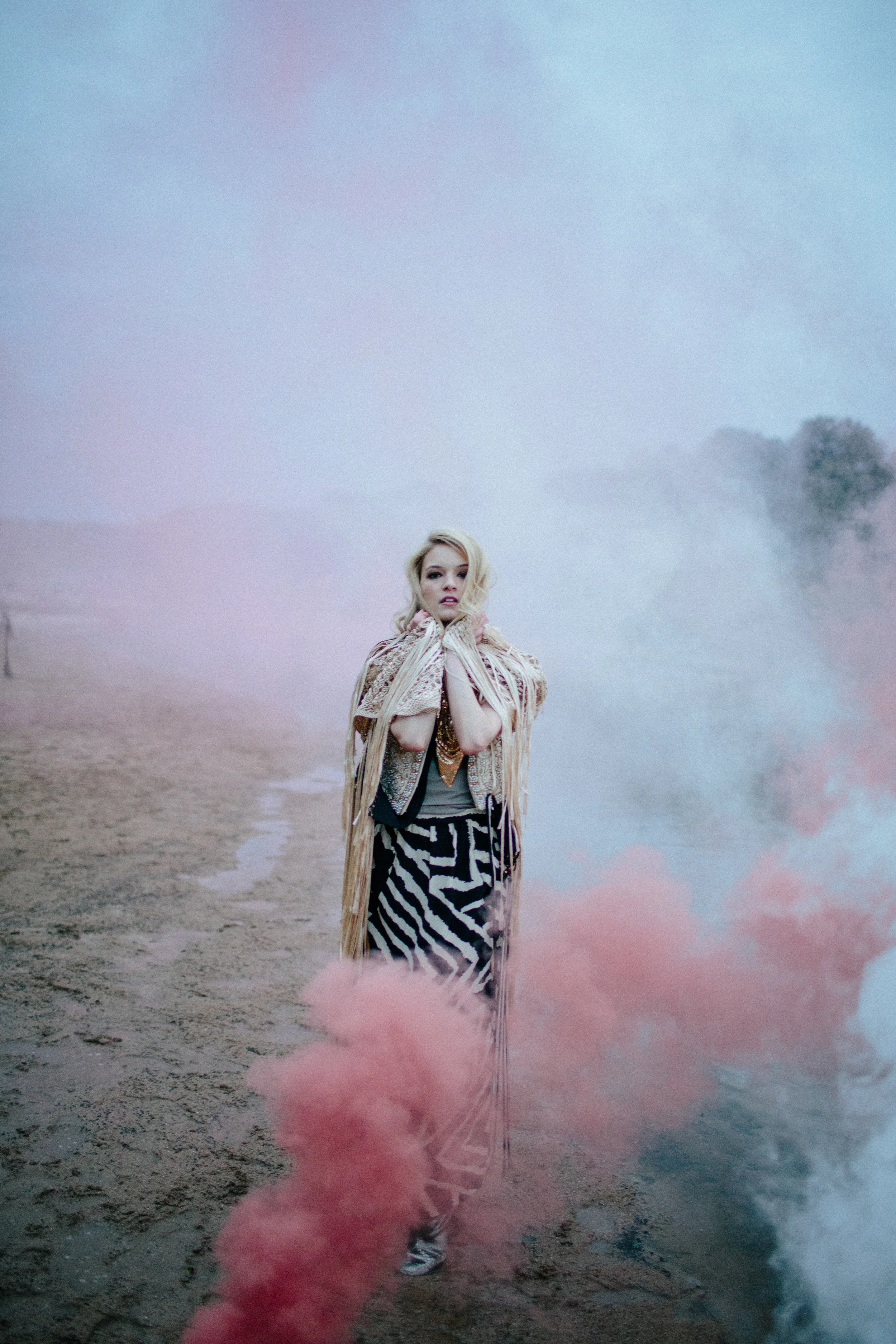 Velvet_Dust_Smoke_Editorial_021.jpg
