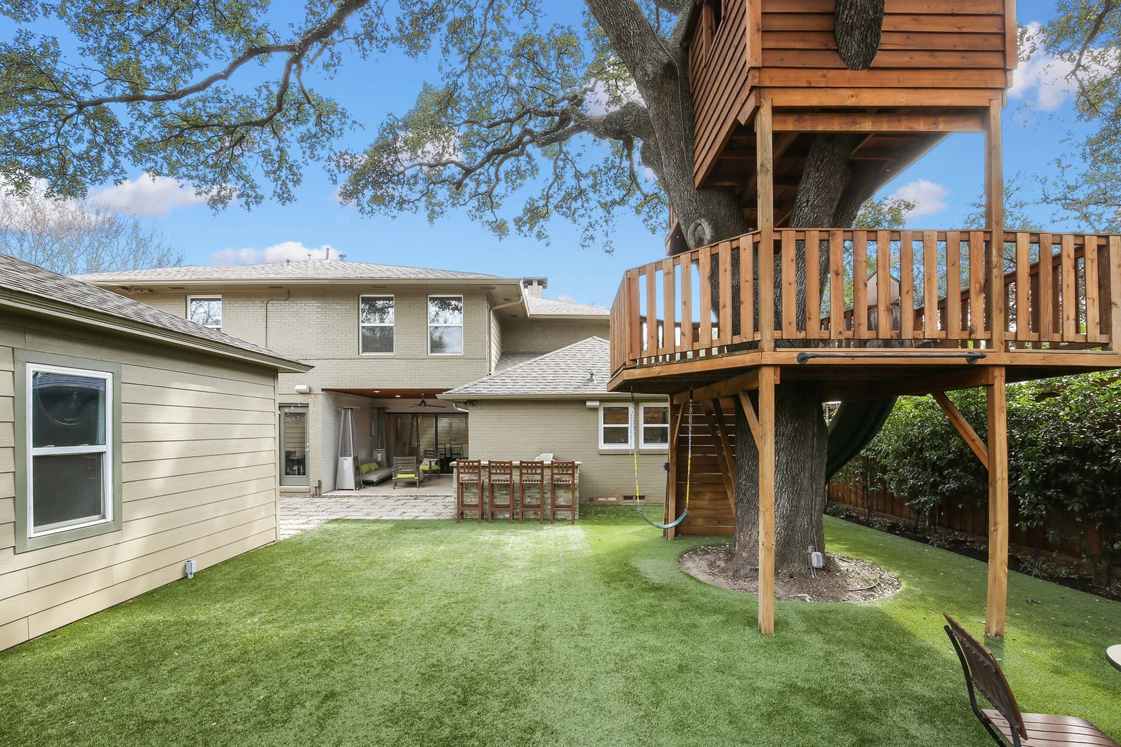 36_4554WESTWAY_036_mls.jpg