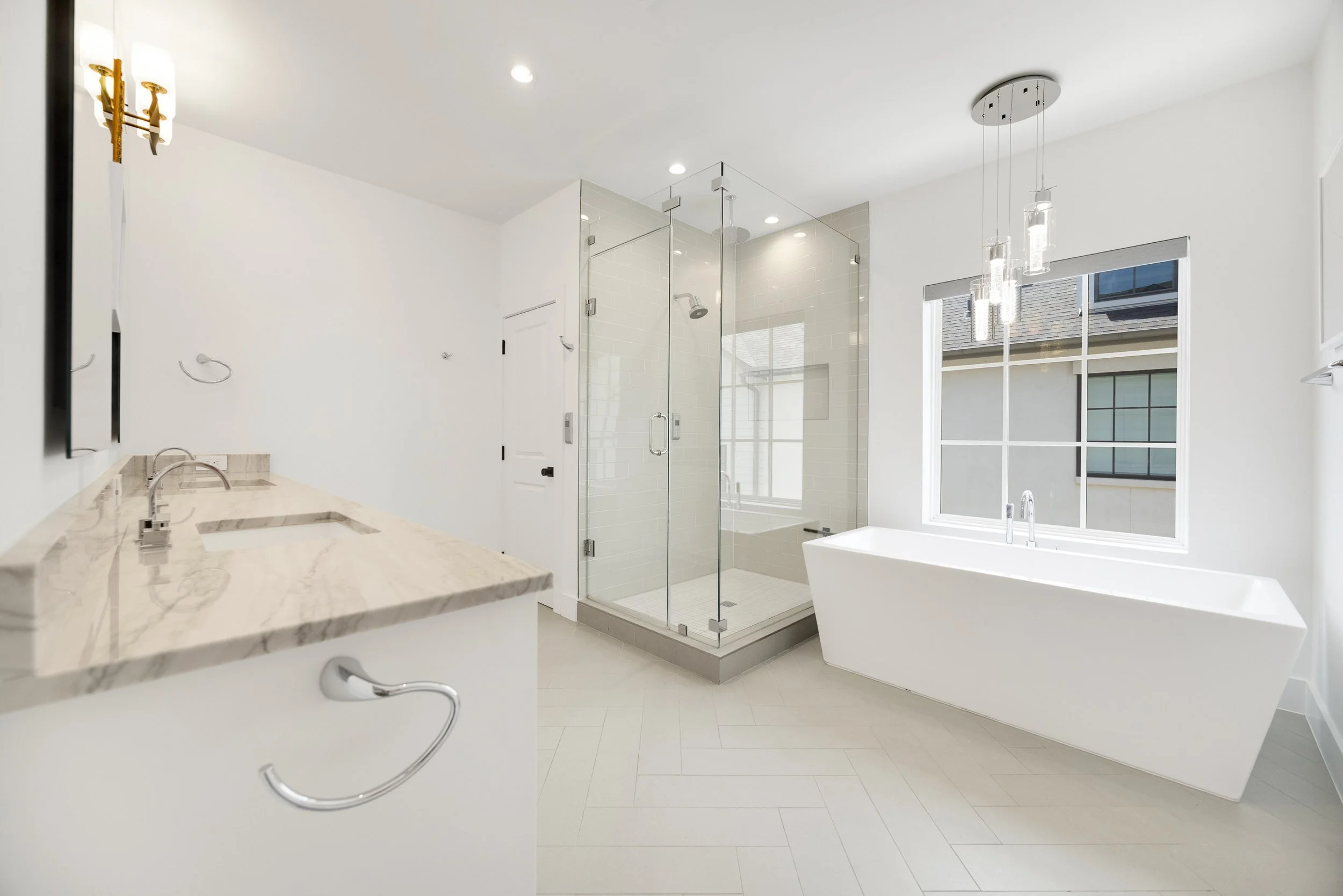 4113 Holland Avenue #102-07.30.2025-GRNWRKS Media-10.jpg