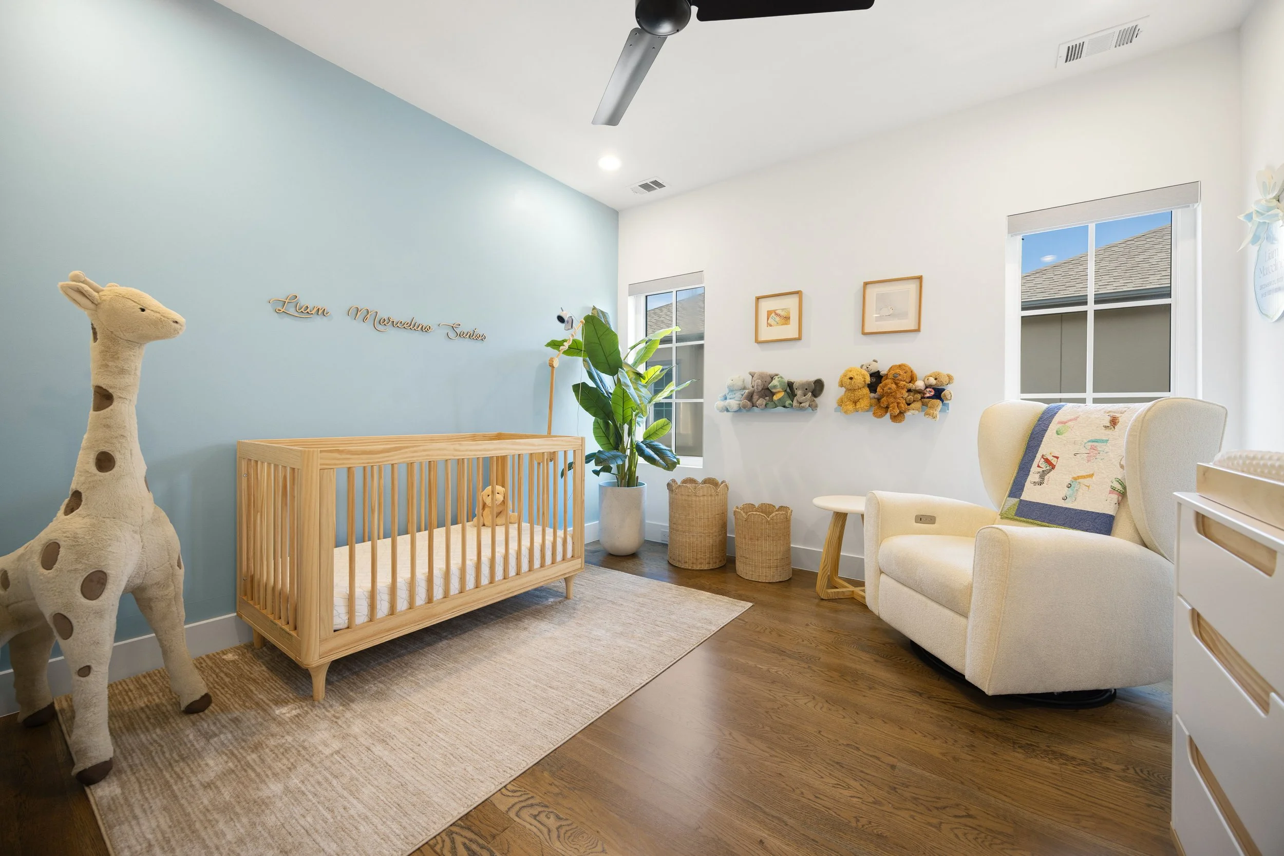 4113 Holland Avenue #102-07.30.2025-GRNWRKS Media-15.jpg