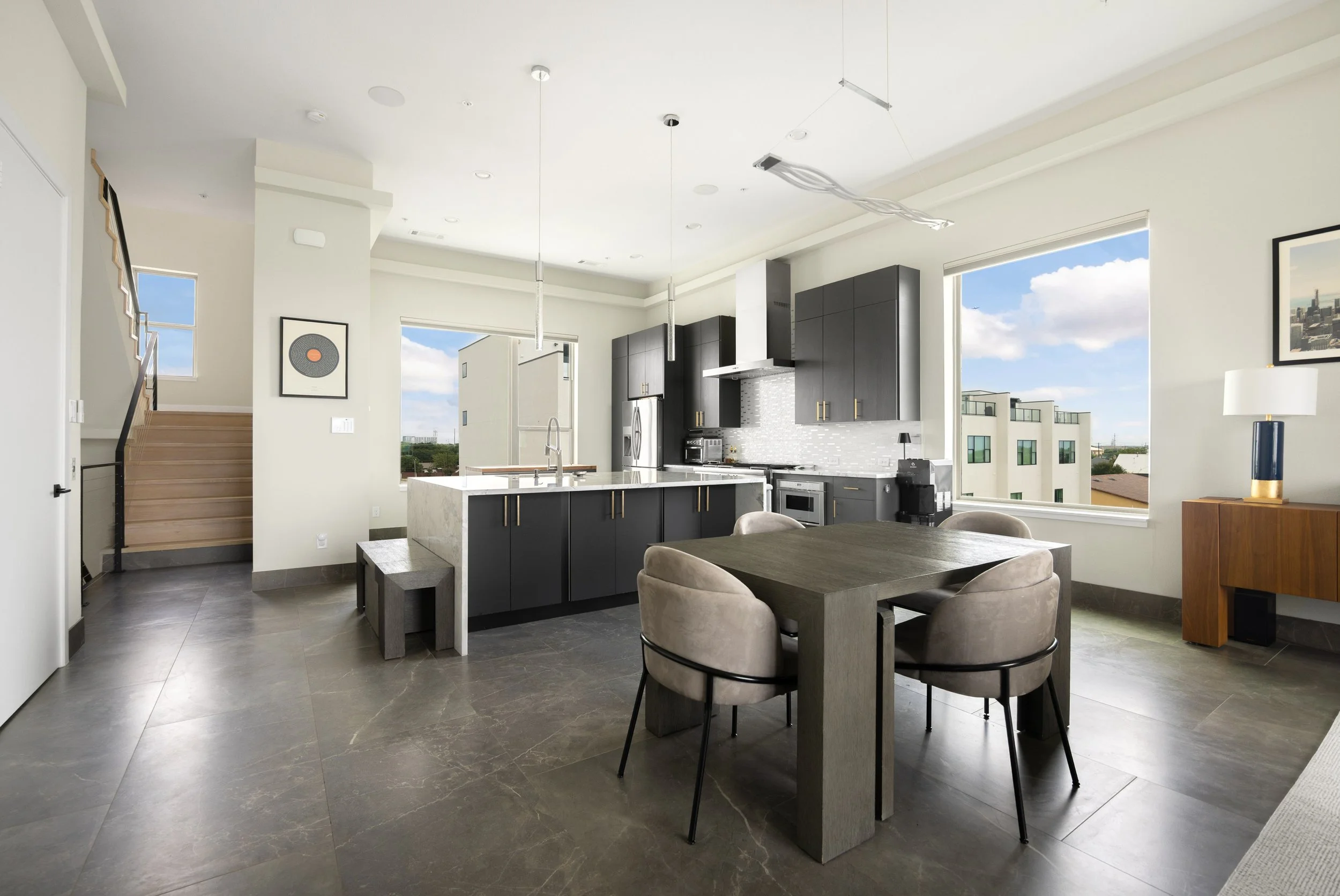 4928 Blaines View Drive-08.12.2025-GRNWRKS Media-8.jpg
