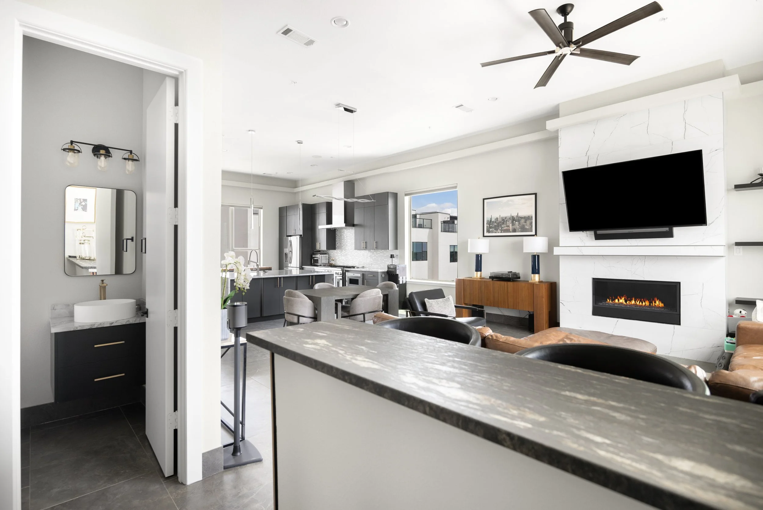 4928 Blaines View Drive-08.12.2025-GRNWRKS Media-18.jpg