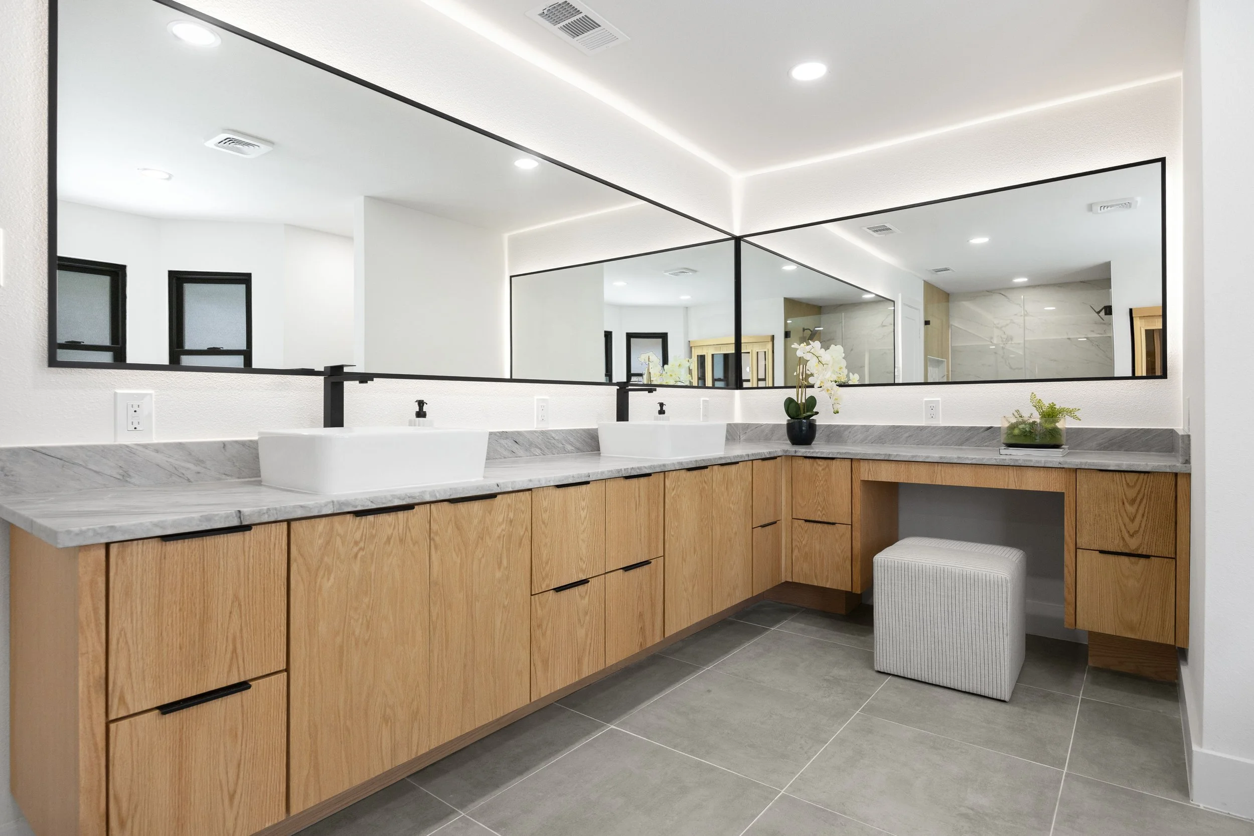 9622 Hilldale Drive-09.12.2025-GRNWRKS Media-27.jpg