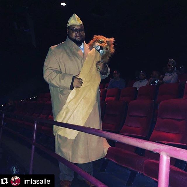 Yaaaaaasssss!!!! #blackpanther #blackpanthersolit #comingtoamerica #Repost @imlasalle with @get_repost
・・・
Y&rsquo;all done already started this #BlackPanther madness 😂✊🏽