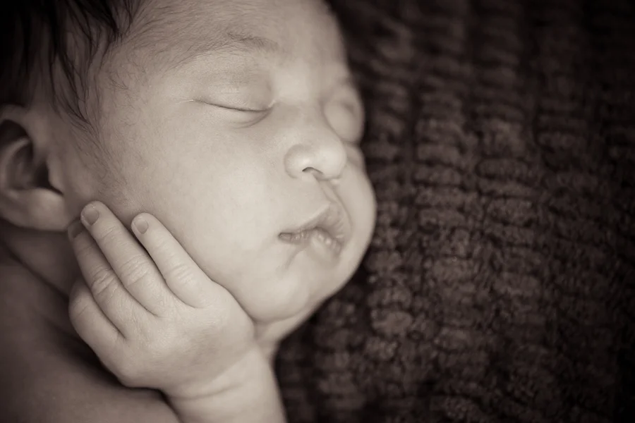 StaciDesign_Newborns-Naomi-12.jpg
