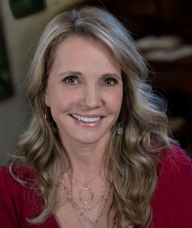 Patti Callahan Henry