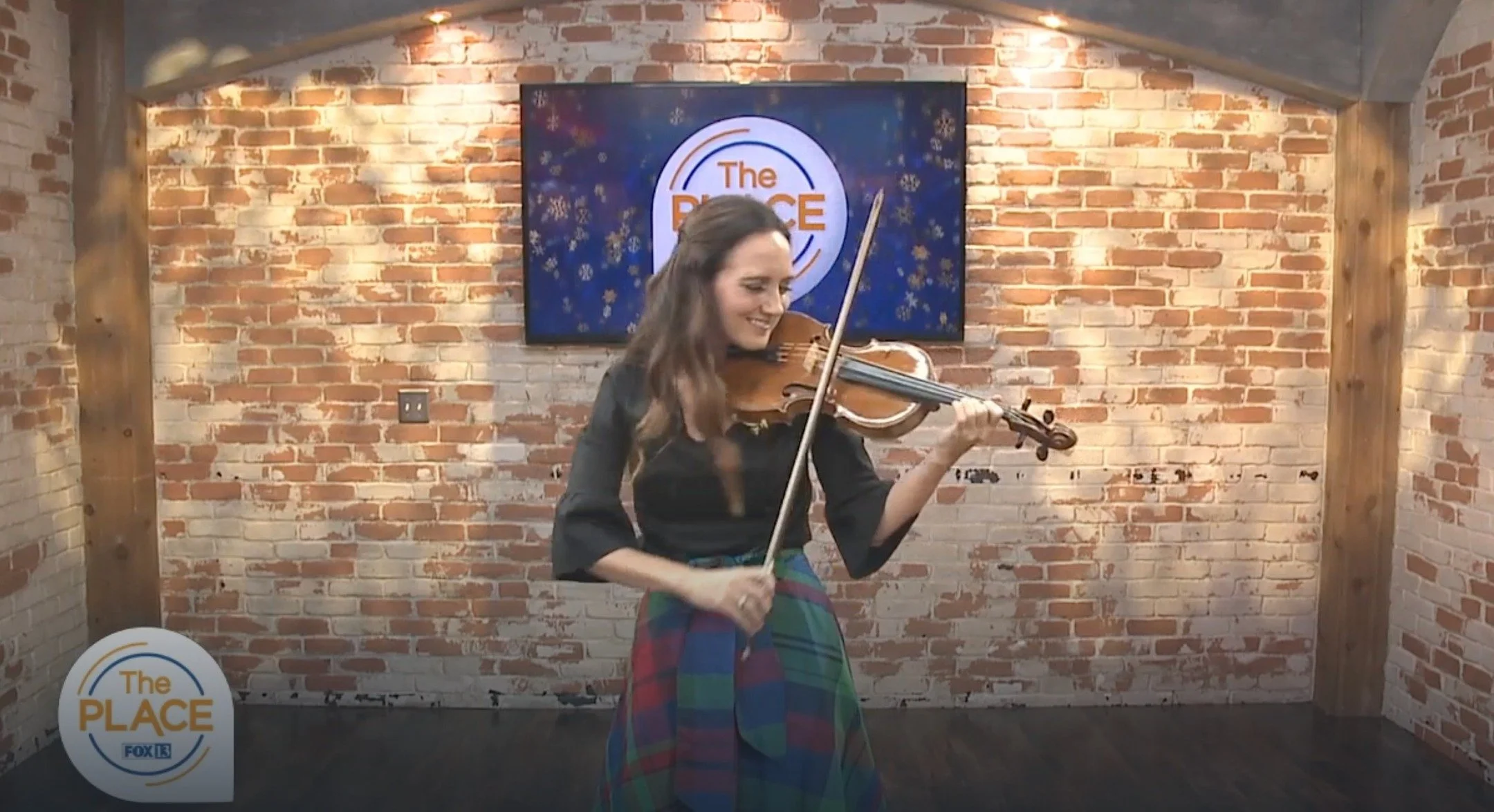 🎫 Black Friday SALE! Use code JOY10 for 10% off tickets to our December tour. Tickets are live now and running out fast &mdash; don&rsquo;t wait! Visit jennyoaksbaker.com or the link in my bio.

🎻✨ I enjoyed appearing on @fox13now The Place to shar