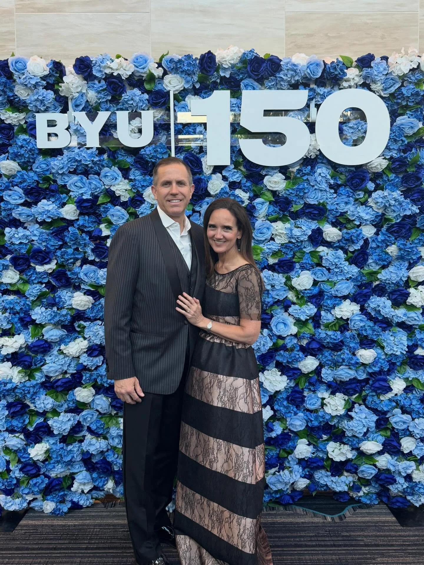 Tonight we attended the Pillar of the Valley Event which honored the past seven BYU Presidents (including my father President @dallinhoaks ) for their great leadership to the school and the student-body as well as their service to the community. Than