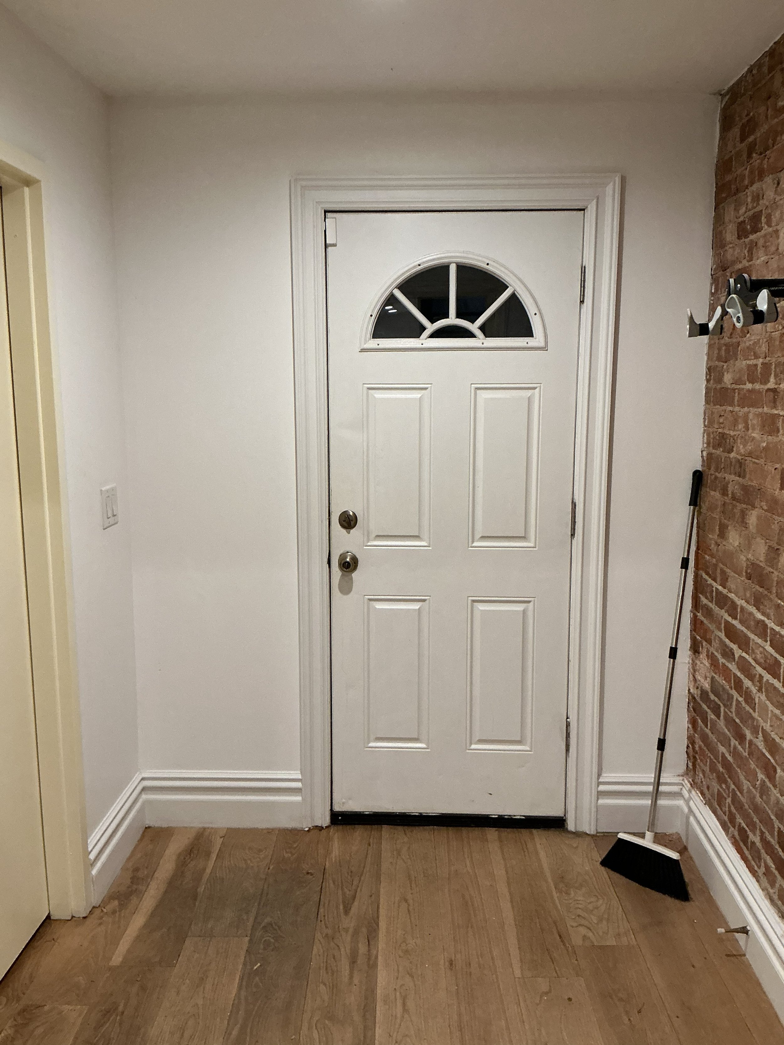 entry.jpg