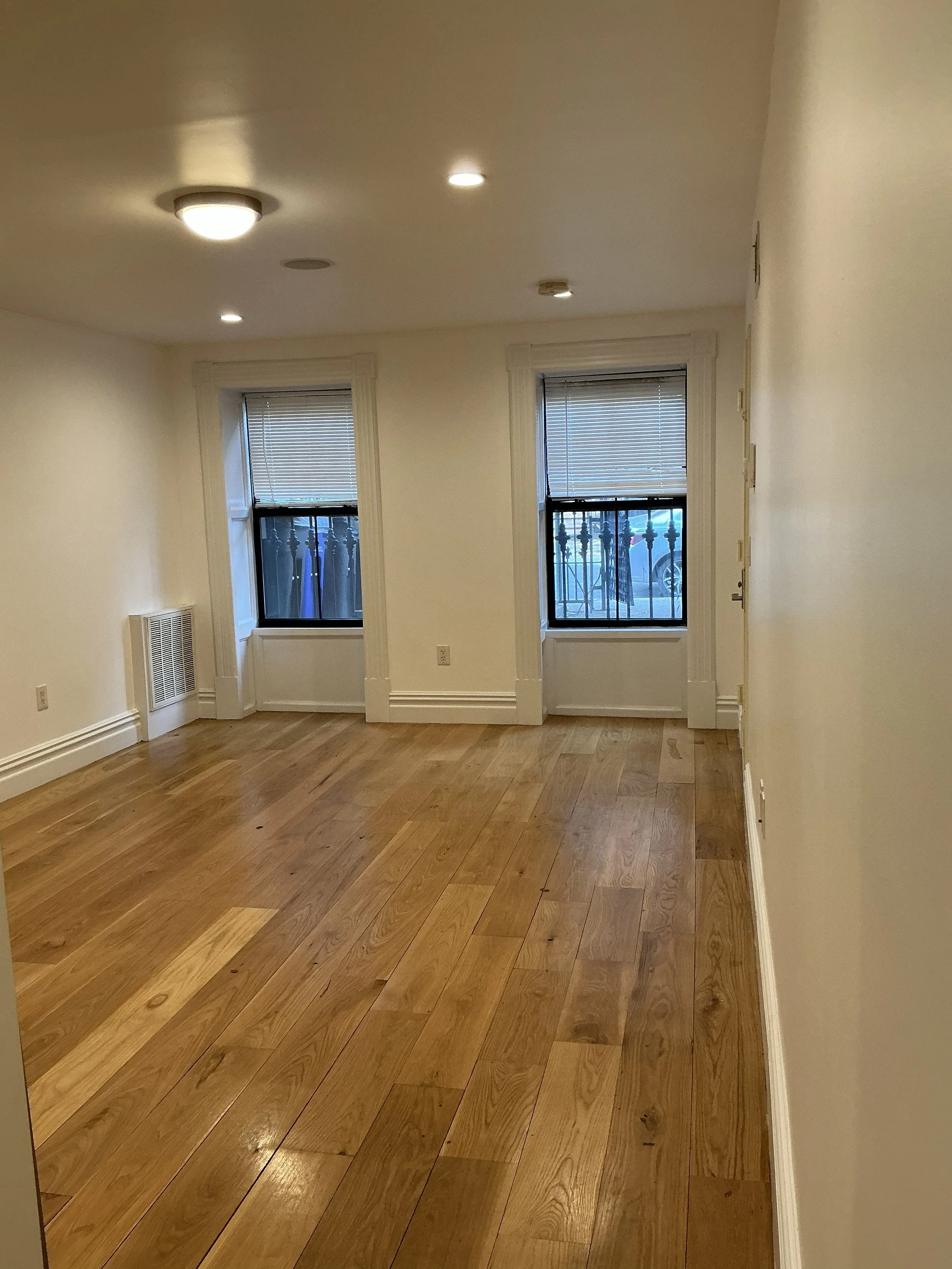 livingroom.jpg