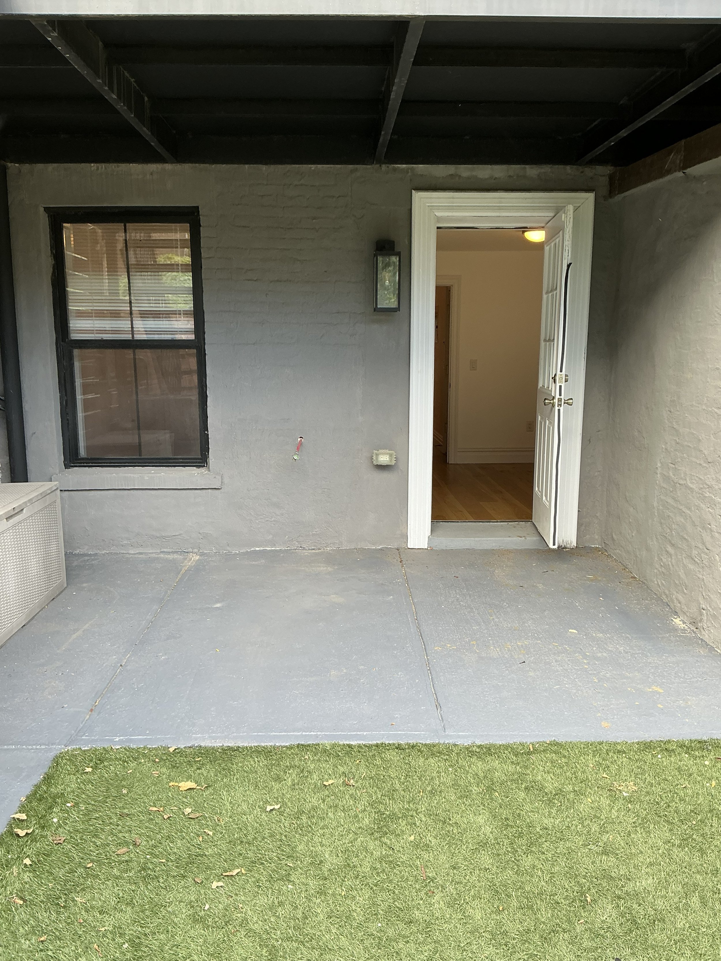 yard 2.jpg
