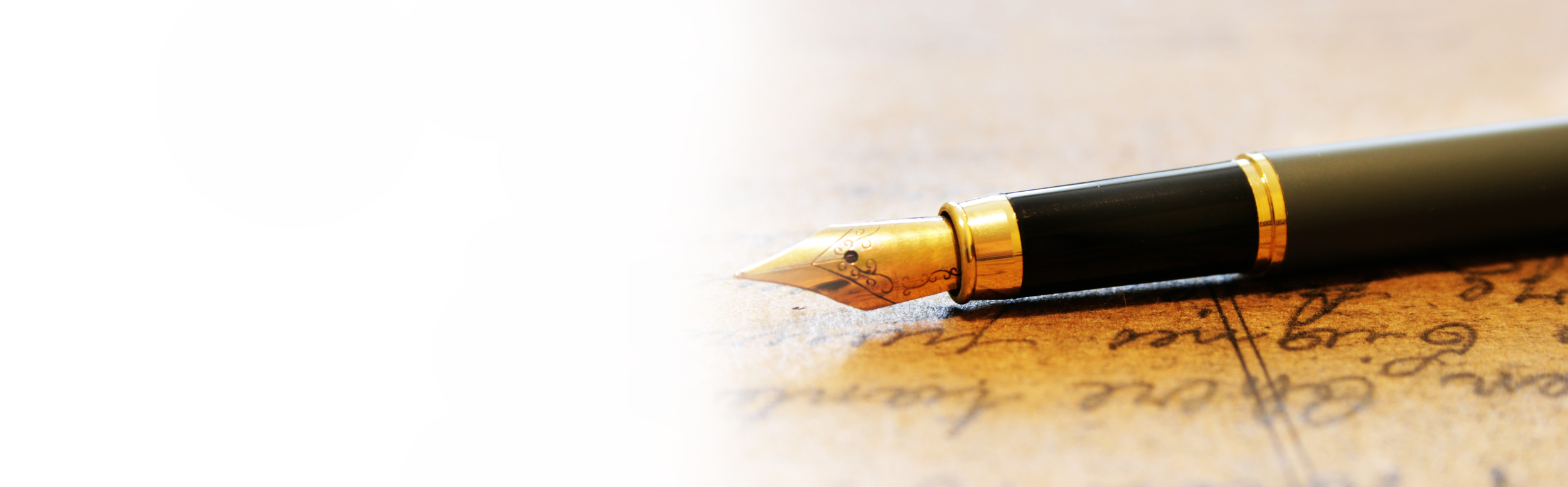 fountain-pen_z1ymNuvd faded.jpg