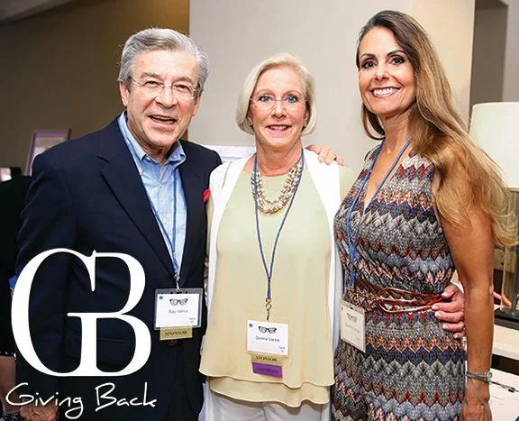 Ray_and_Donna_Vance_with_Saundra_Jones-19521-1000-800-80-wm-left_bottom-100-GivingBackWatermark2017png.jpg