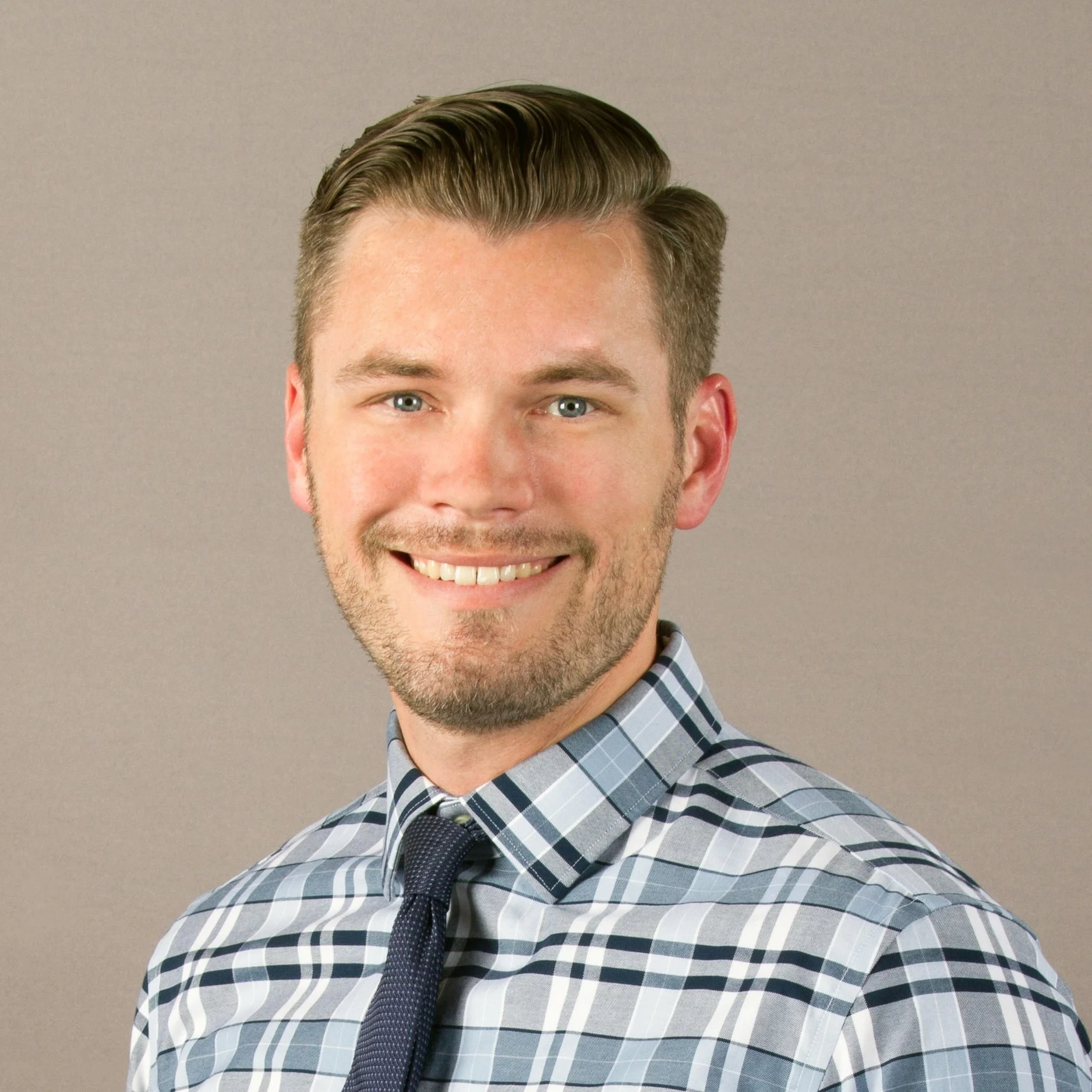 Dr. Chris Johnson