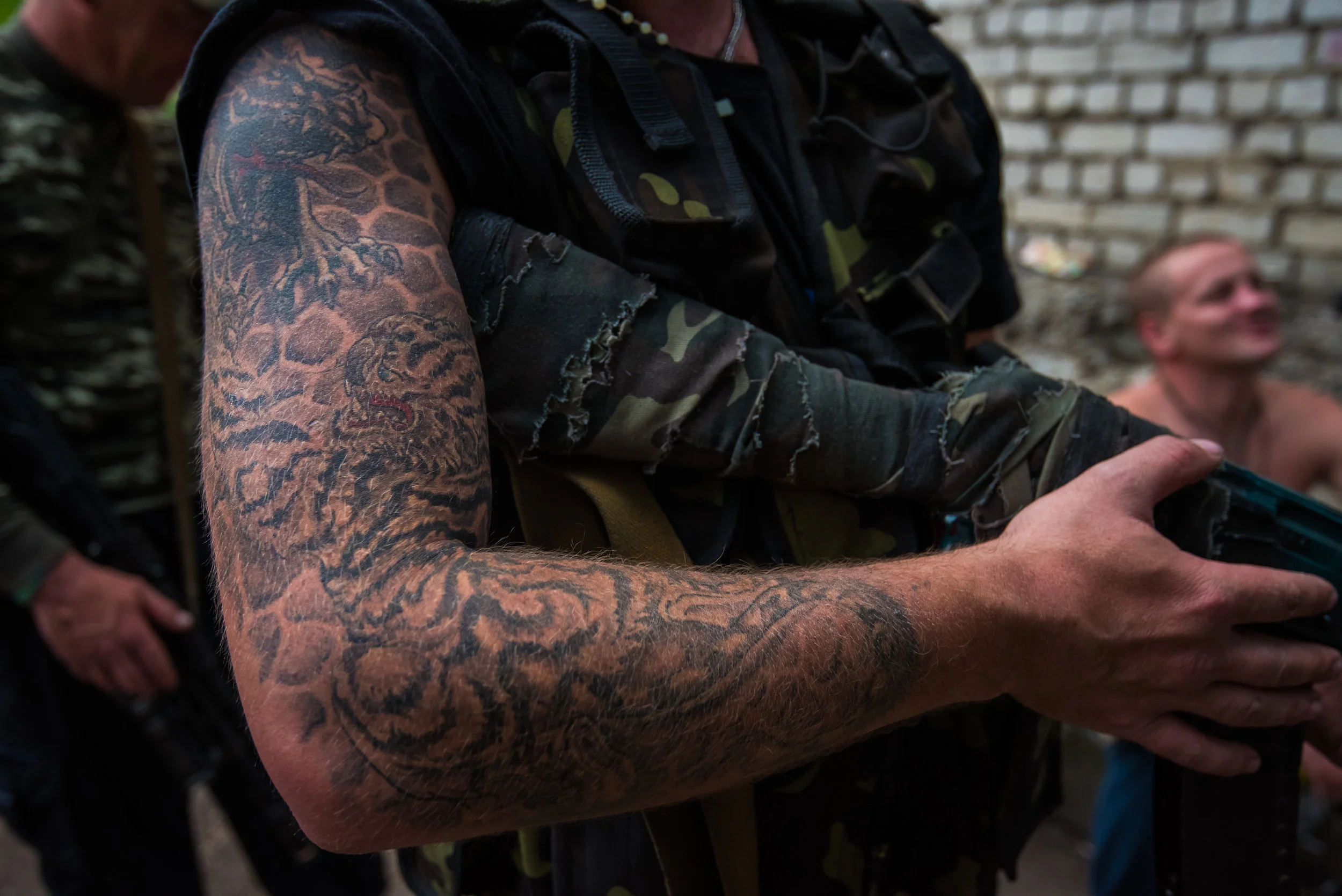 Ukrainian soldiers fighting the in the Donbass region of East Ukraine hail from all over the country. Some soldiers speak only Ukrainian while others speak only Russian. This often leads to serious communications issues.