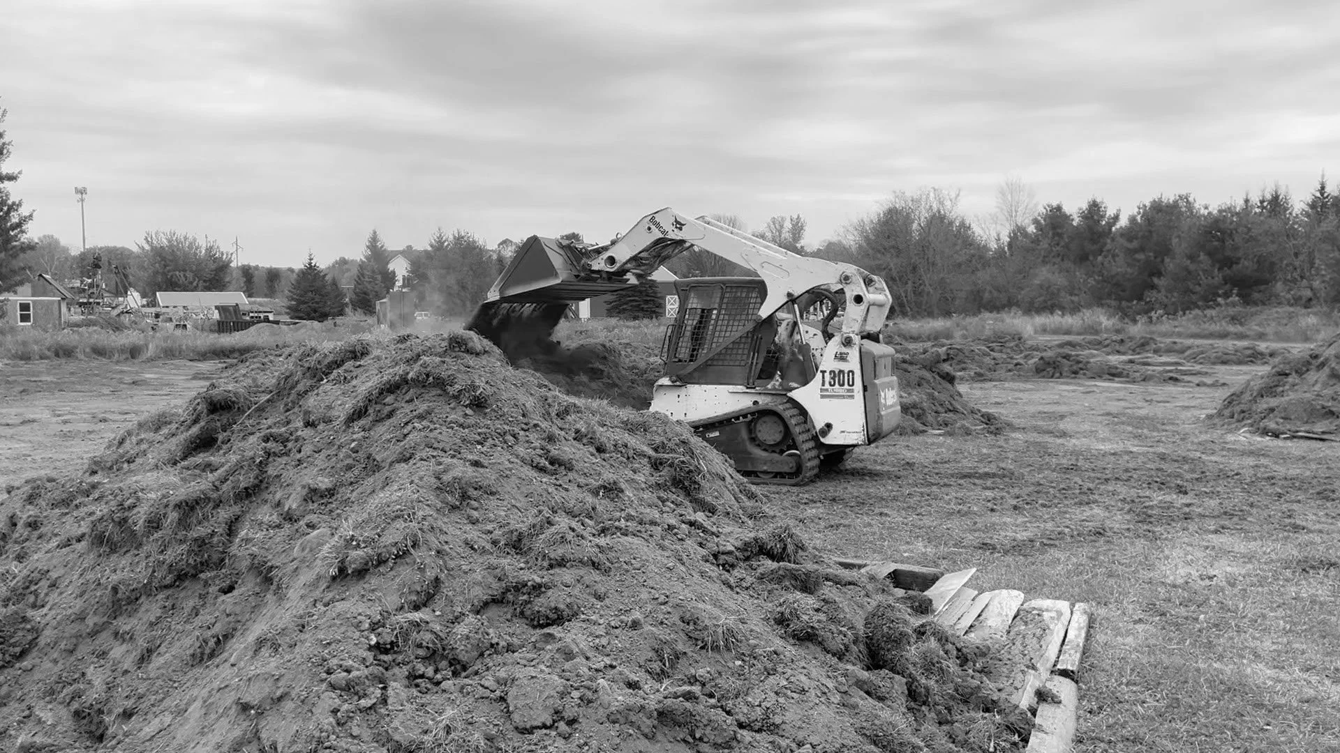 15_Hugel_excavator_1.jpg