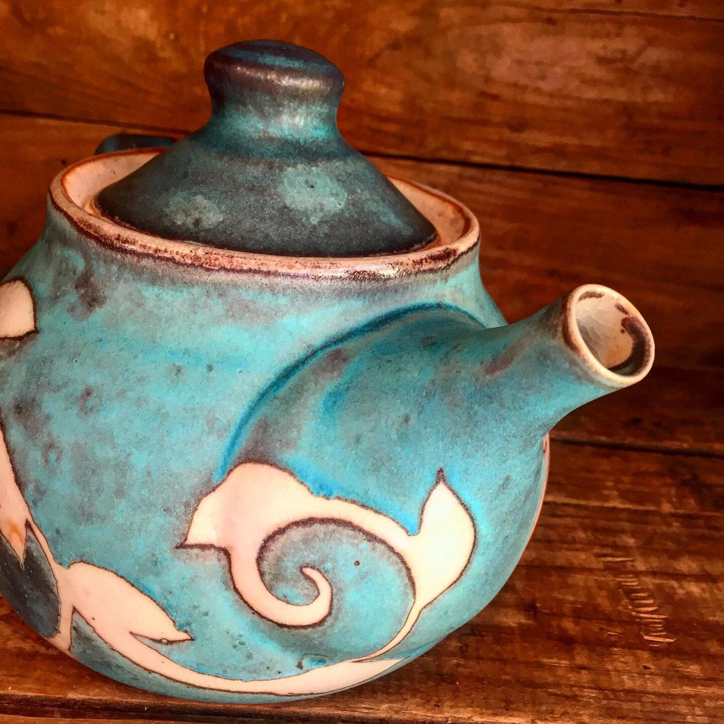 Just sent these guys home with an old friend. I love that she picked pieces that are all a little different but that make a cheery group. These were two of my favorite tea bowls from the last firing and it felt great to know they are headed to such a