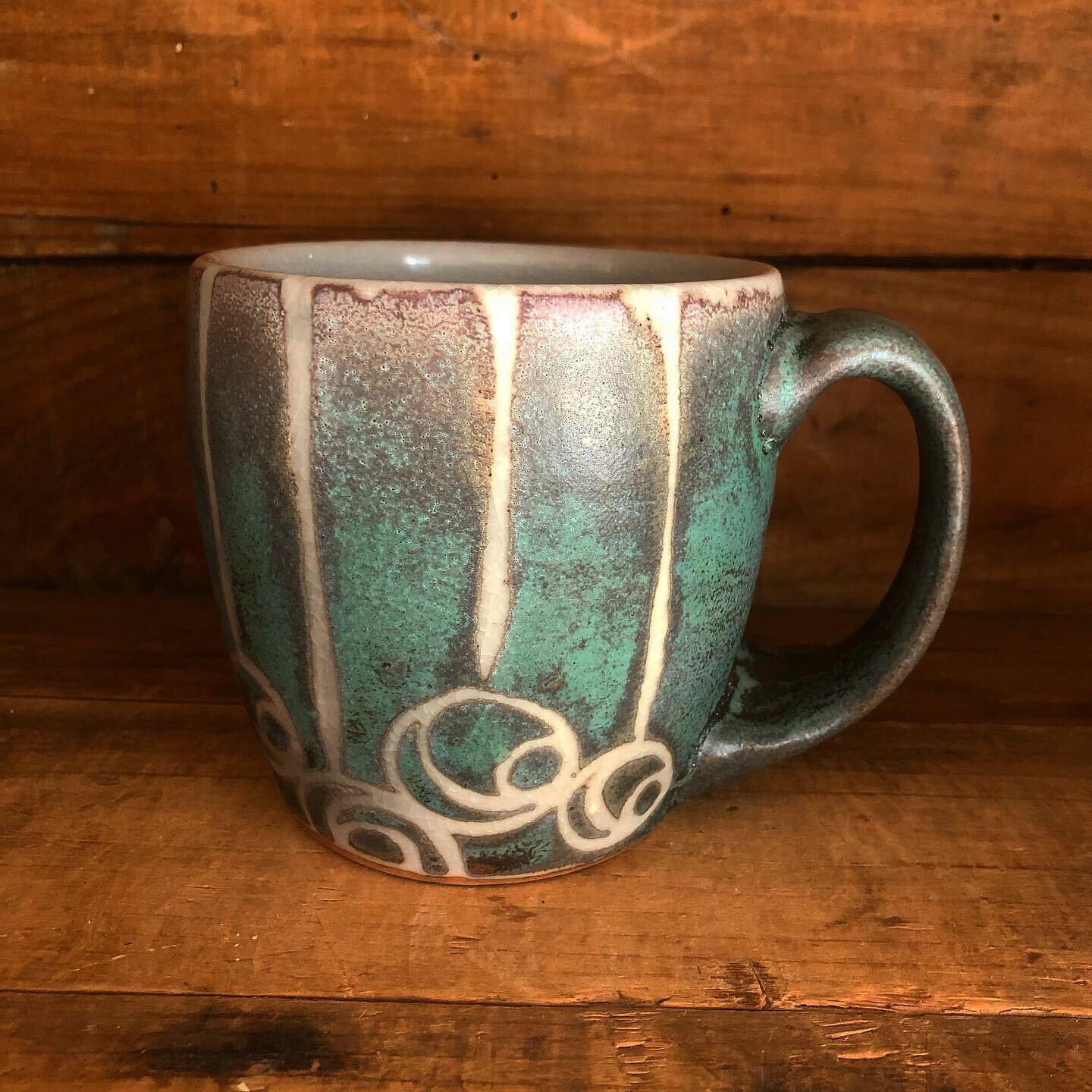 A cozy cappuccino mug ☕️🥰

#ncpottery#keramik#ceramica#joyfulhome#apotterslife#studiopottery#functionalpottery#handmadelife#claylove#claylife#wearethemakers#modernmaker#curatedlife#madeinnc#makermovement#contemporarycraft#contemporarypottery#pottery
