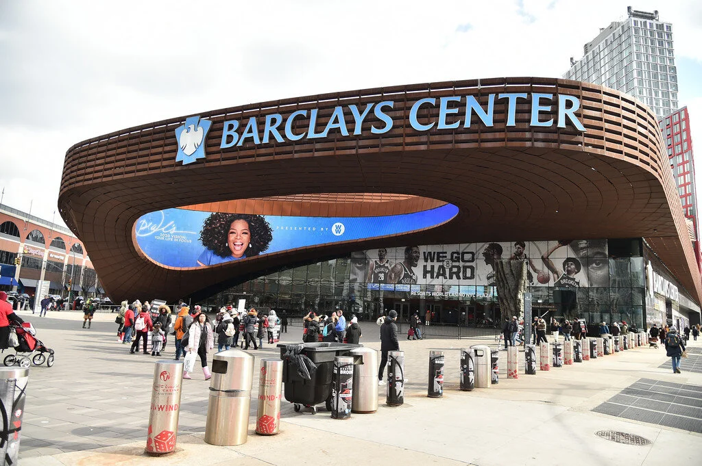 Oprah / Spatial & Graphic Design