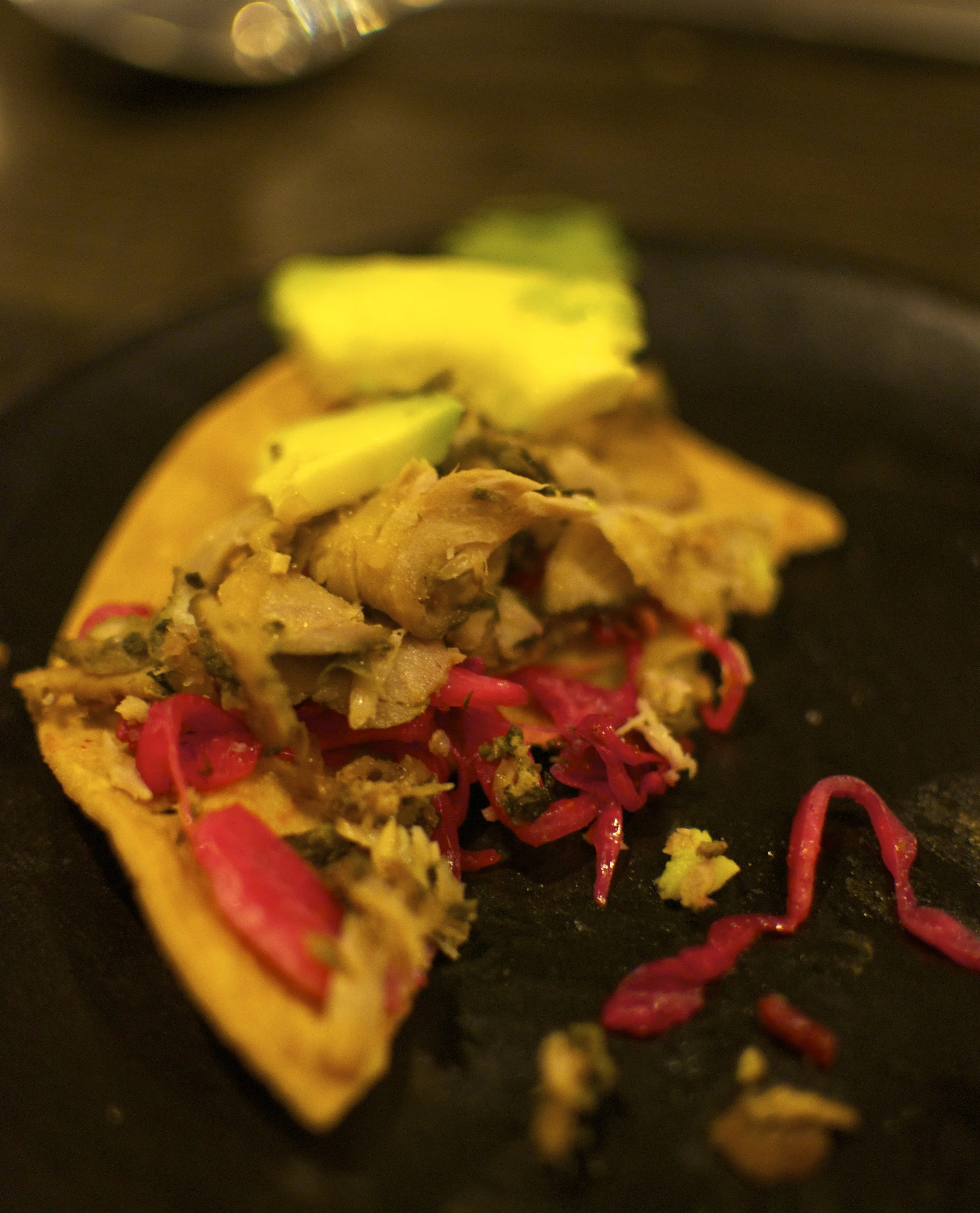 Thinly sliced roasted pork, chimichurri, avocado and pickled onions on a tostada. The pork was so tender and flavourful and the pickled onions really made the dish come alive. I think this would be similar to the Rosti-Puerco Cemita. 