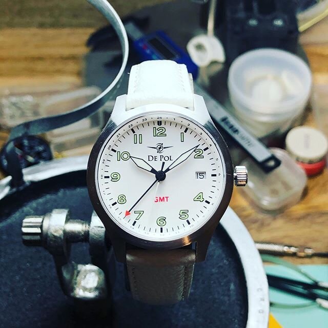 #ladies #watch white on white! Exclusive to the ladies line. Message us for more info! Have a great holiday!
WWW.DEPOLWATCHES.COM