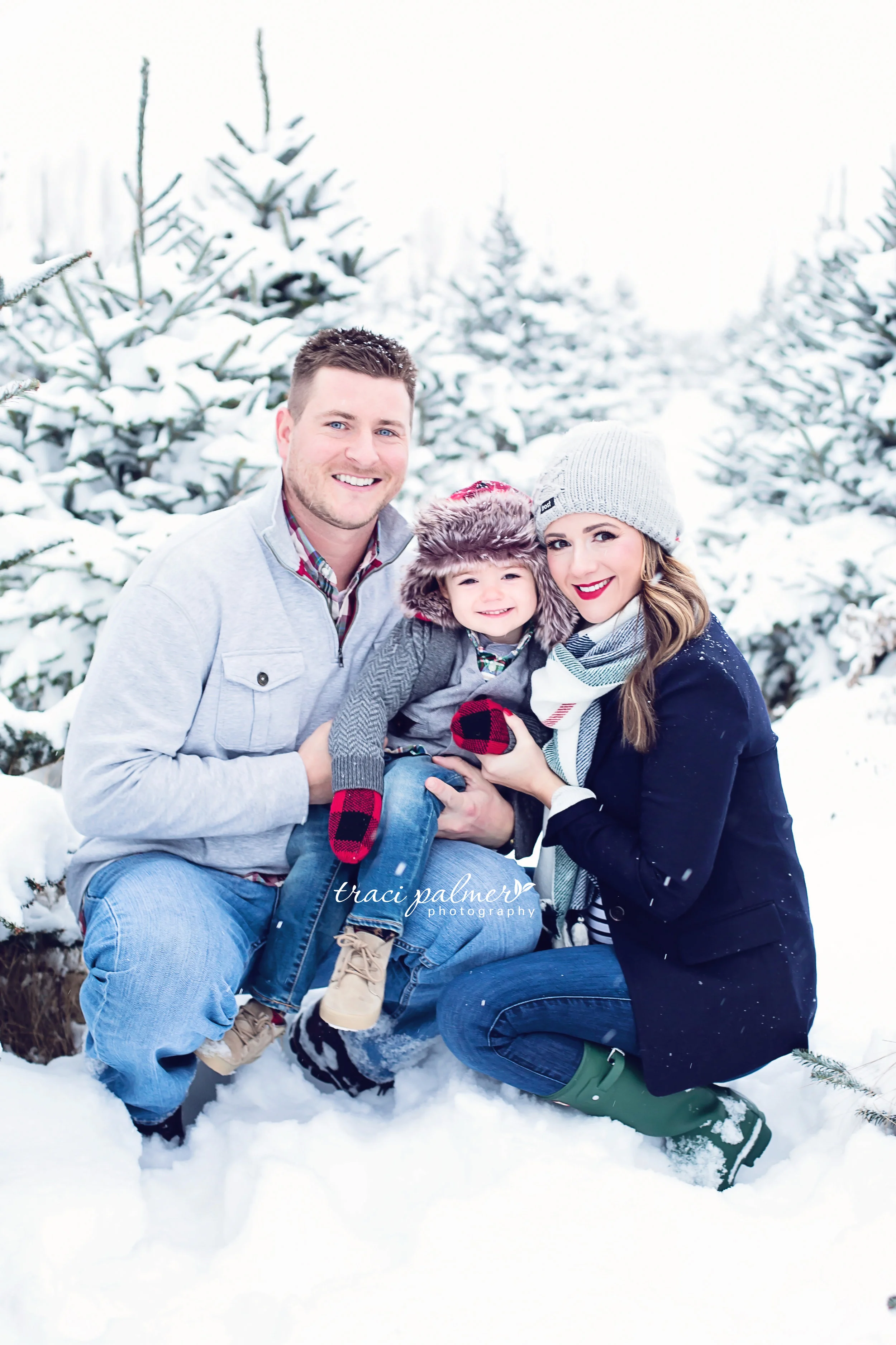 "Traci was absolutely amazing! She was even able to make a photo session with a (very busy) 2 year old easy and fun! We loved all of our pictures and have already recommended her to many friends!" - Bridget Barrick