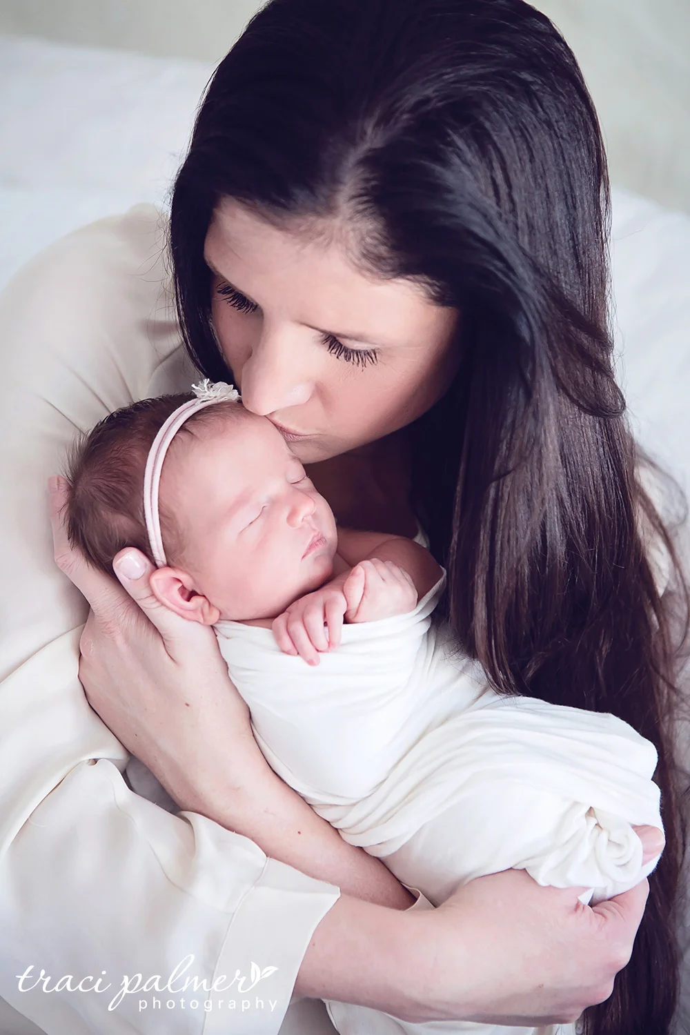  " You are the best photographer ever! Every single photo is perfection. From her posing, to your photography, the editing – everything, I've never seen such beautiful photos in my whole life!!! Thank you!! " – Alexis Hohertz&nbsp; 