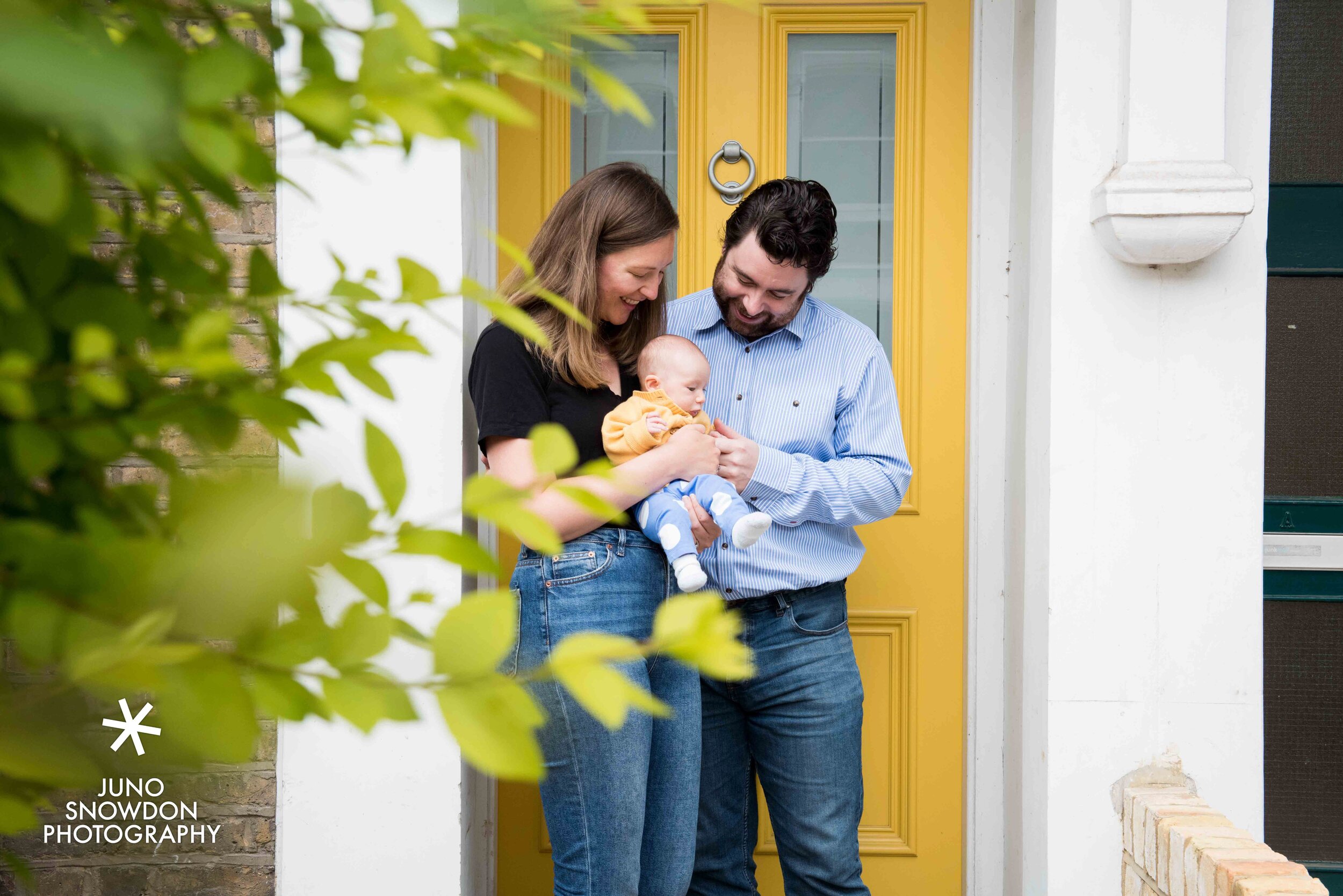 juno-snowdon-photography-doorstep-portraits-0188.jpeg