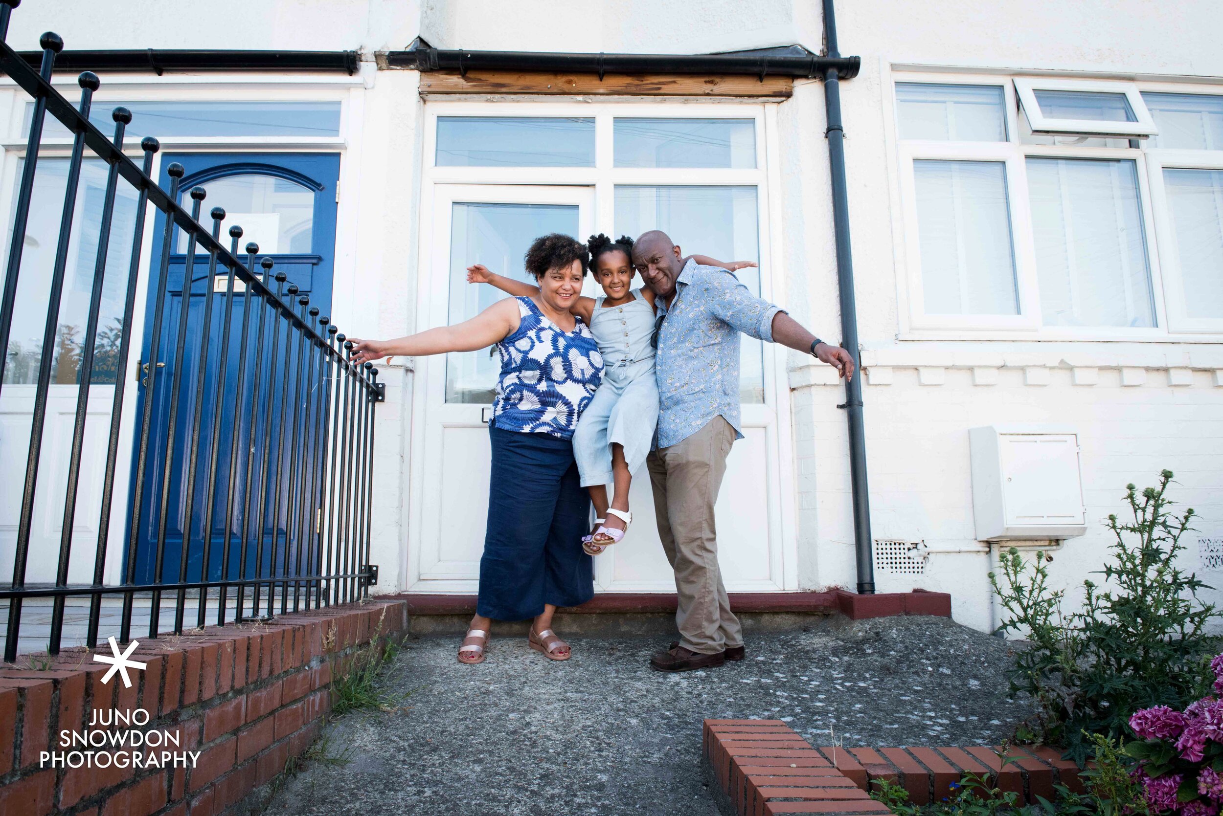 juno-snowdon-photography-doorstep-portraits-south-east-london-5265.jpeg