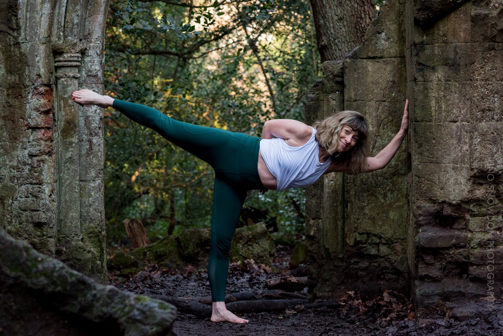 juno-snowdon-photography-sarah-engerer.yoga-portrait-6716.jpg