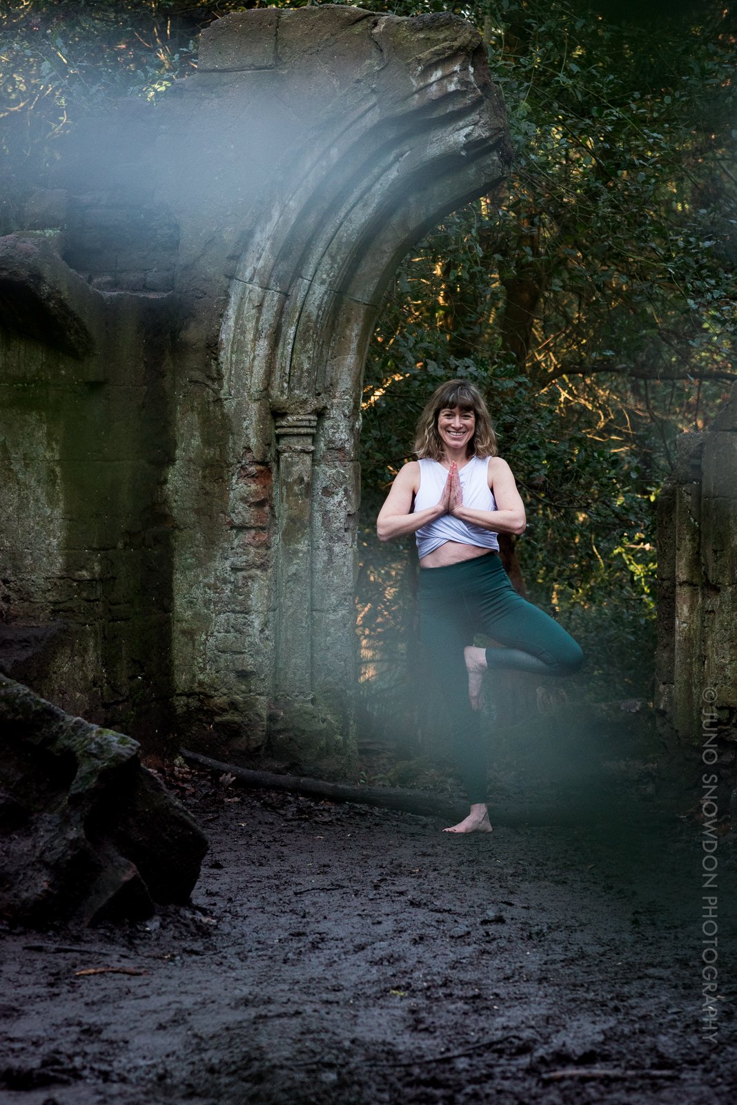 juno-snowdon-photography-sarah-engerer.yoga-portrait-6751.jpg