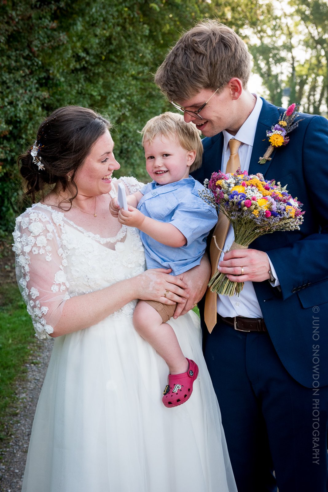 juno-snowdon-photography-wedding-tonbridge-kent-2023-2078.jpg