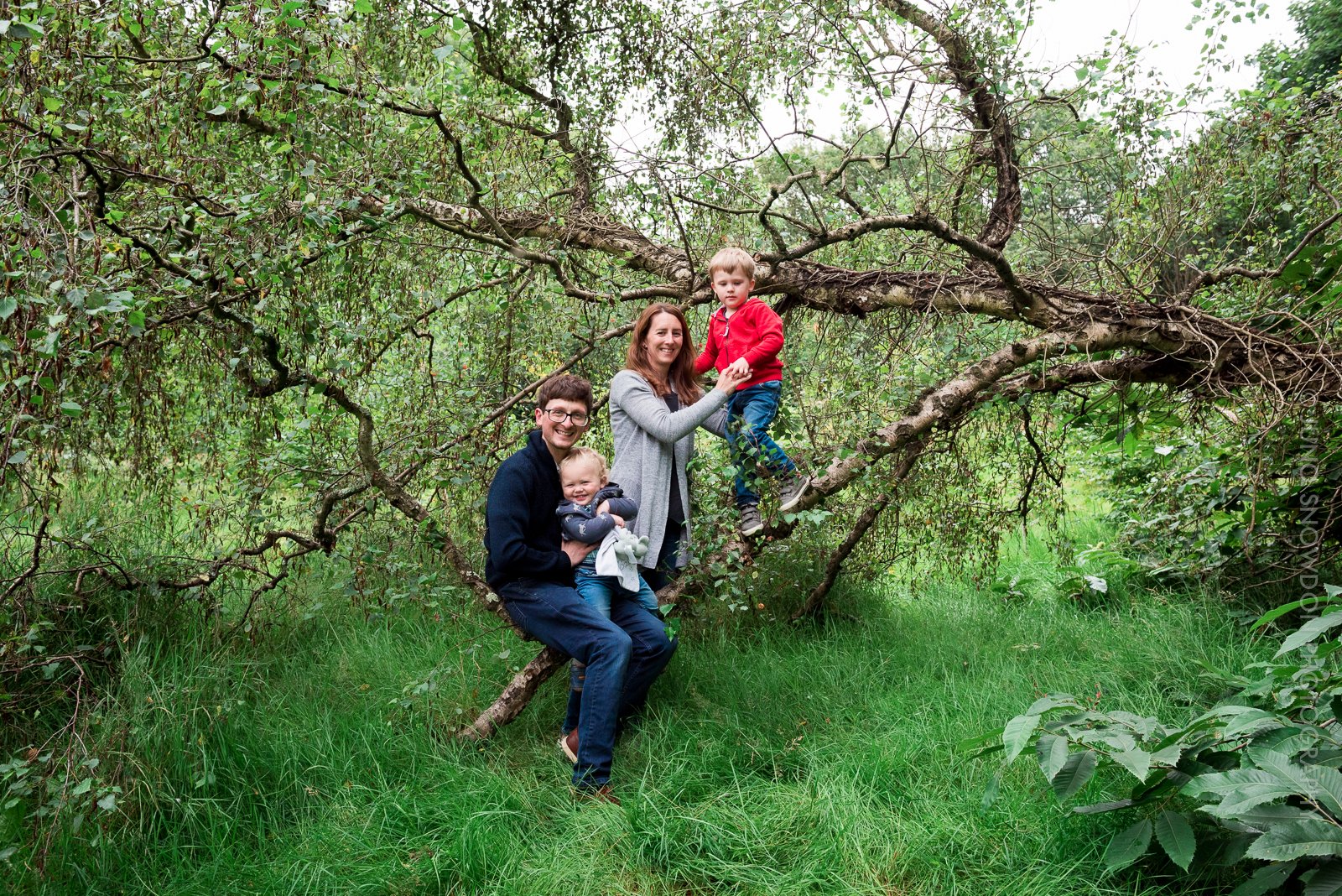 juno-snowdon-photography-family-portraits-park-south-east-london-4125.jpg