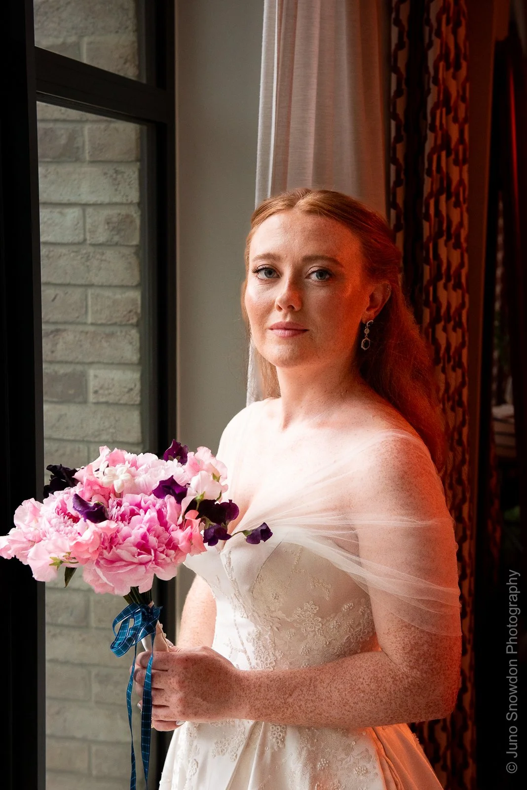 juno-snowdon-photography-wedding-photographer-middle-temple-church-london-5597.jpg