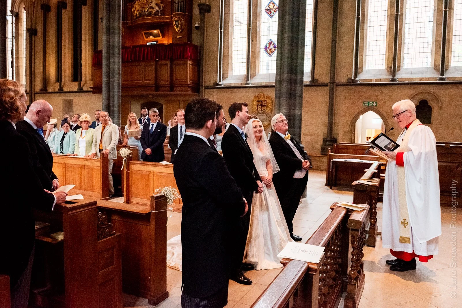 juno-snowdon-photography-wedding-photographer-middle-temple-church-london-5834.jpg