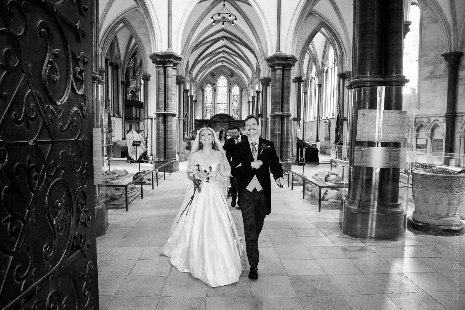 juno-snowdon-photography-wedding-photographer-middle-temple-church-london-6064.jpg