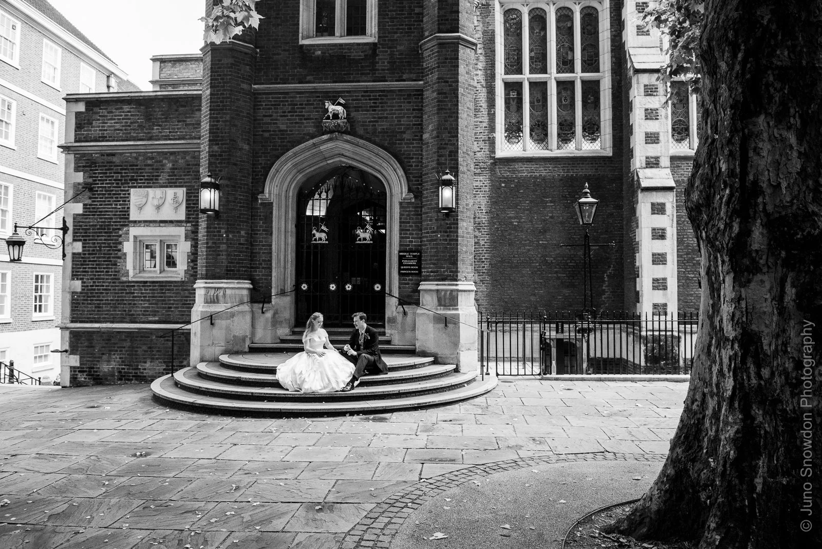 juno-snowdon-photography-wedding-photographer-middle-temple-church-london-6876.jpg
