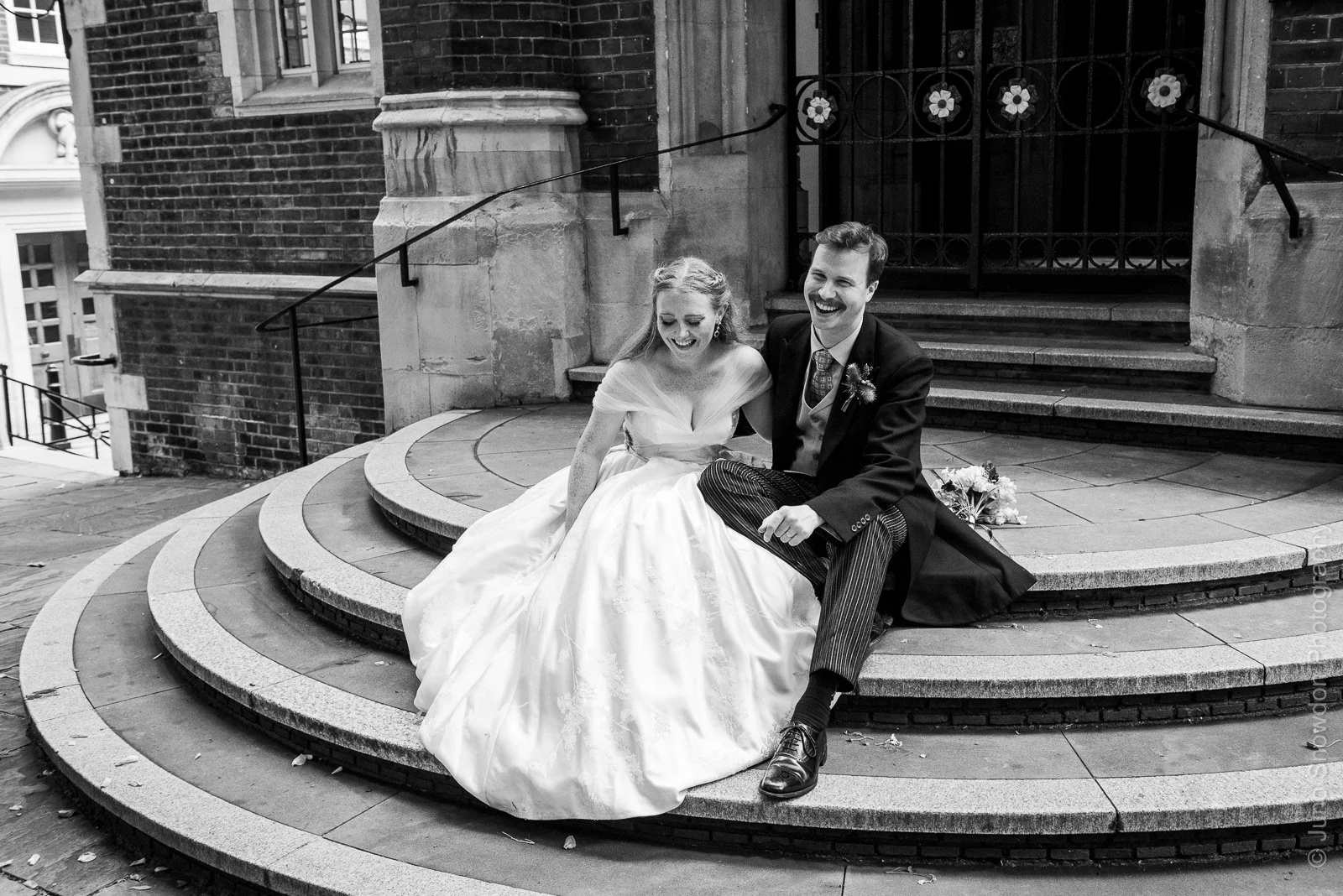 juno-snowdon-photography-wedding-photographer-middle-temple-church-london-6891.jpg
