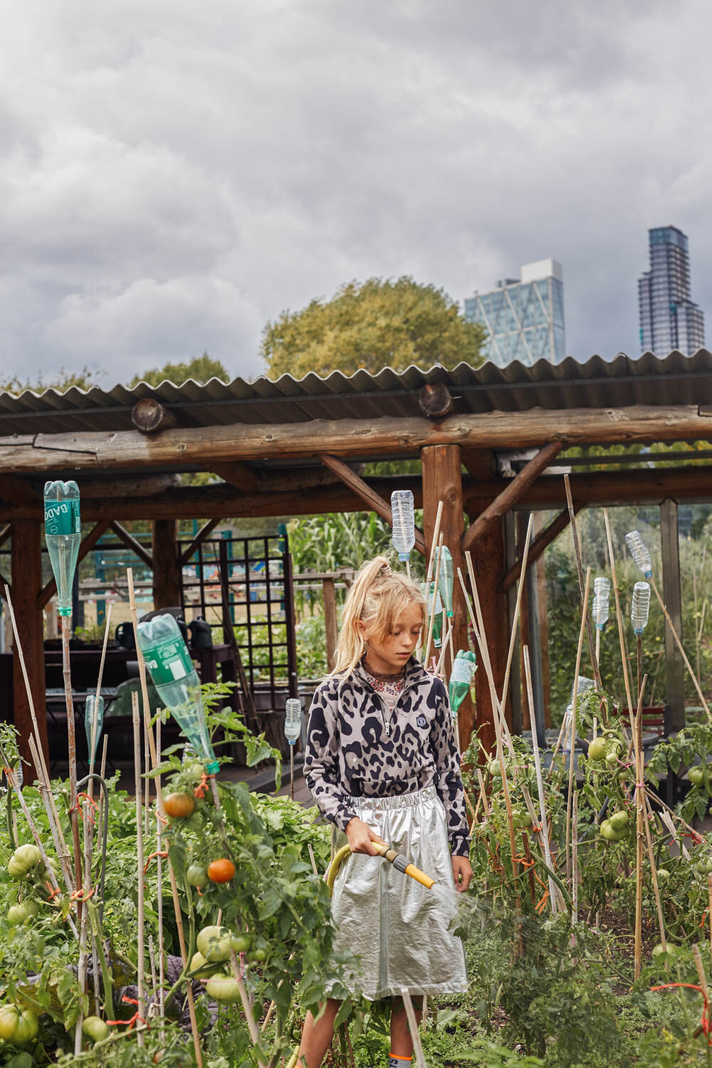 City Farm, Luna Magazin