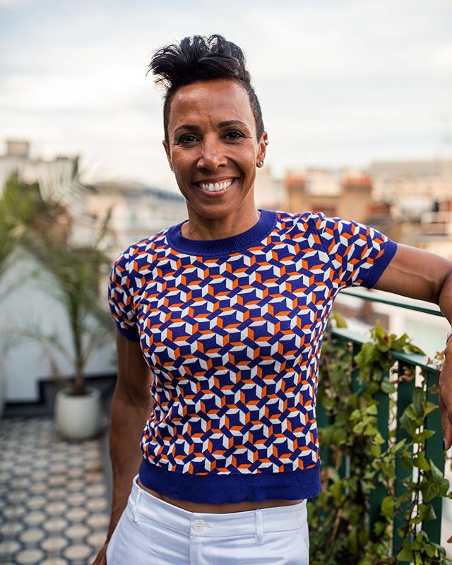 Working with the inspirational Colonel Dame Kelly Holmes DBE for @pukkaherbs yesterday. 
_
#kellyholmes #pukka #pukkaherbs #tumeric #commercialphotography #lifestylephotographer #london #branding #londonphotographer #portrait #londonrooftops