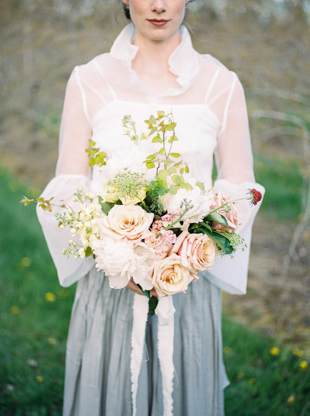 toronto_wedding_photographer_spring_outdoor_wedding_inspiration-28.jpg