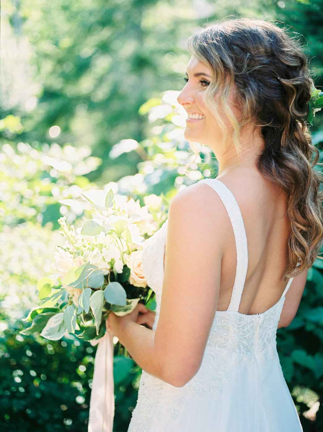 relaxed_collingwood_cottage_wedding_toronto_wedding_photographer-140.jpg