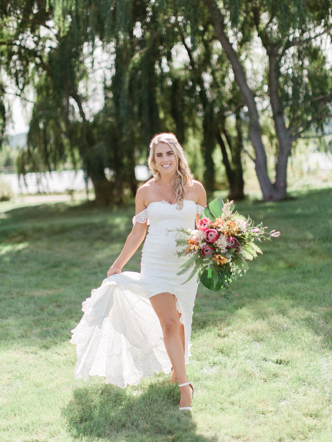 toronto-collingwood-photographer-intimate-tropical-summer-backyard-waterfront-wedding 2018-333.jpg