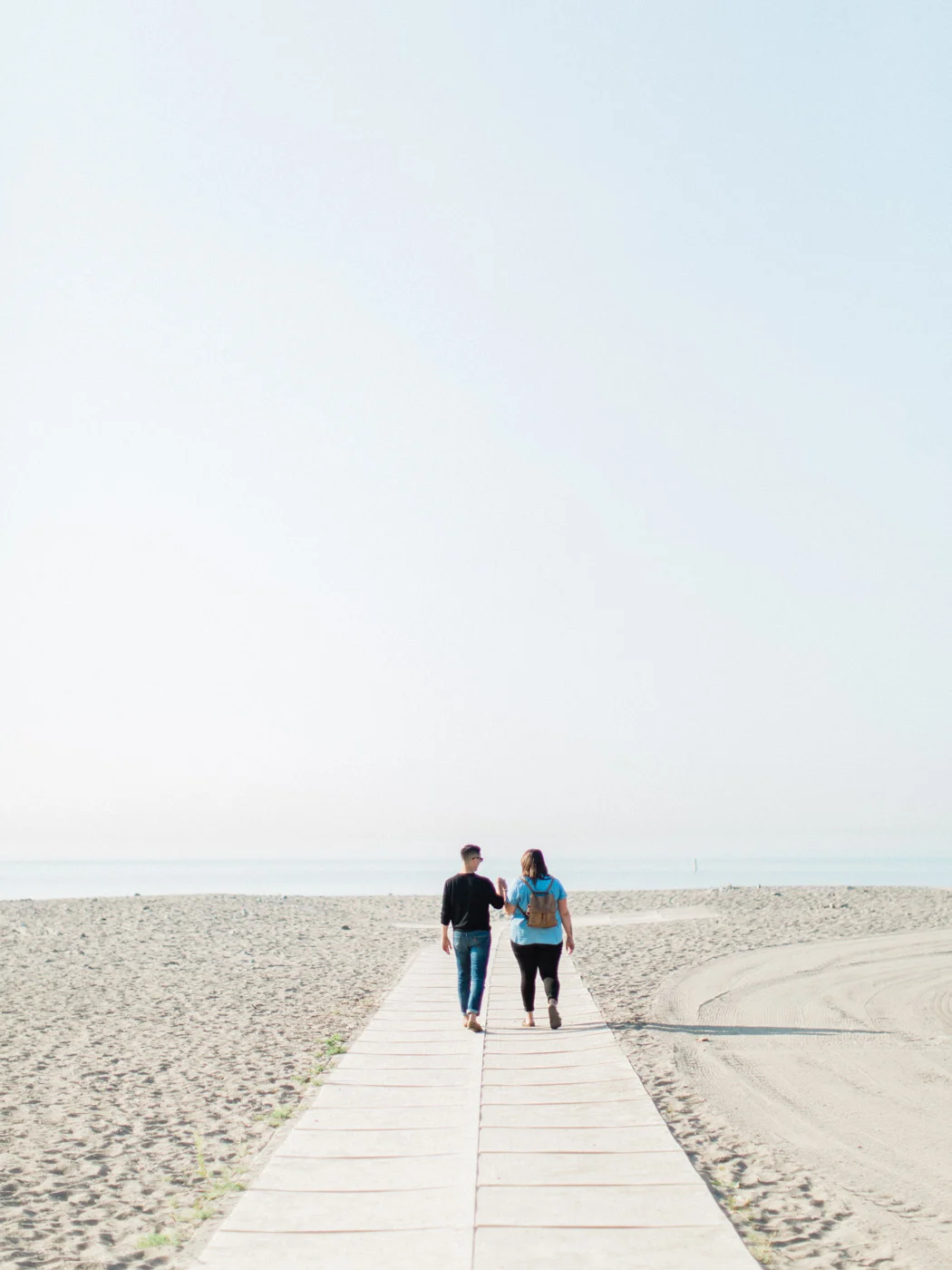 Toronto-engagement-photographer-alternative-at-home-the-beaches11.jpg